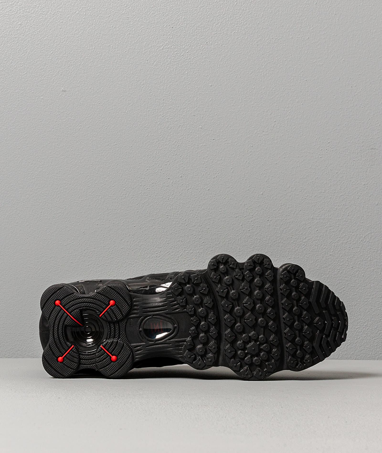 Nike Rubber Shox Low Top Sneakers in Black | Lyst