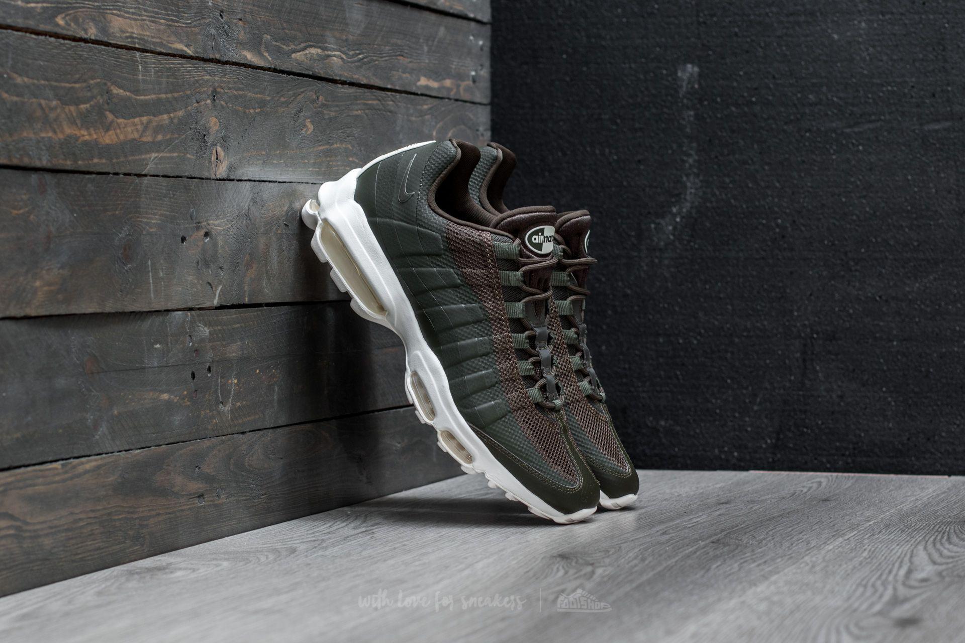 Nike Air Max 95 Ultra Essential Cargo Khaki/ Cargo Khaki-sail for ... Nike Air Max 95 Ultra Essential Cargo Khaki/ Cargo Khaki-sail for ...