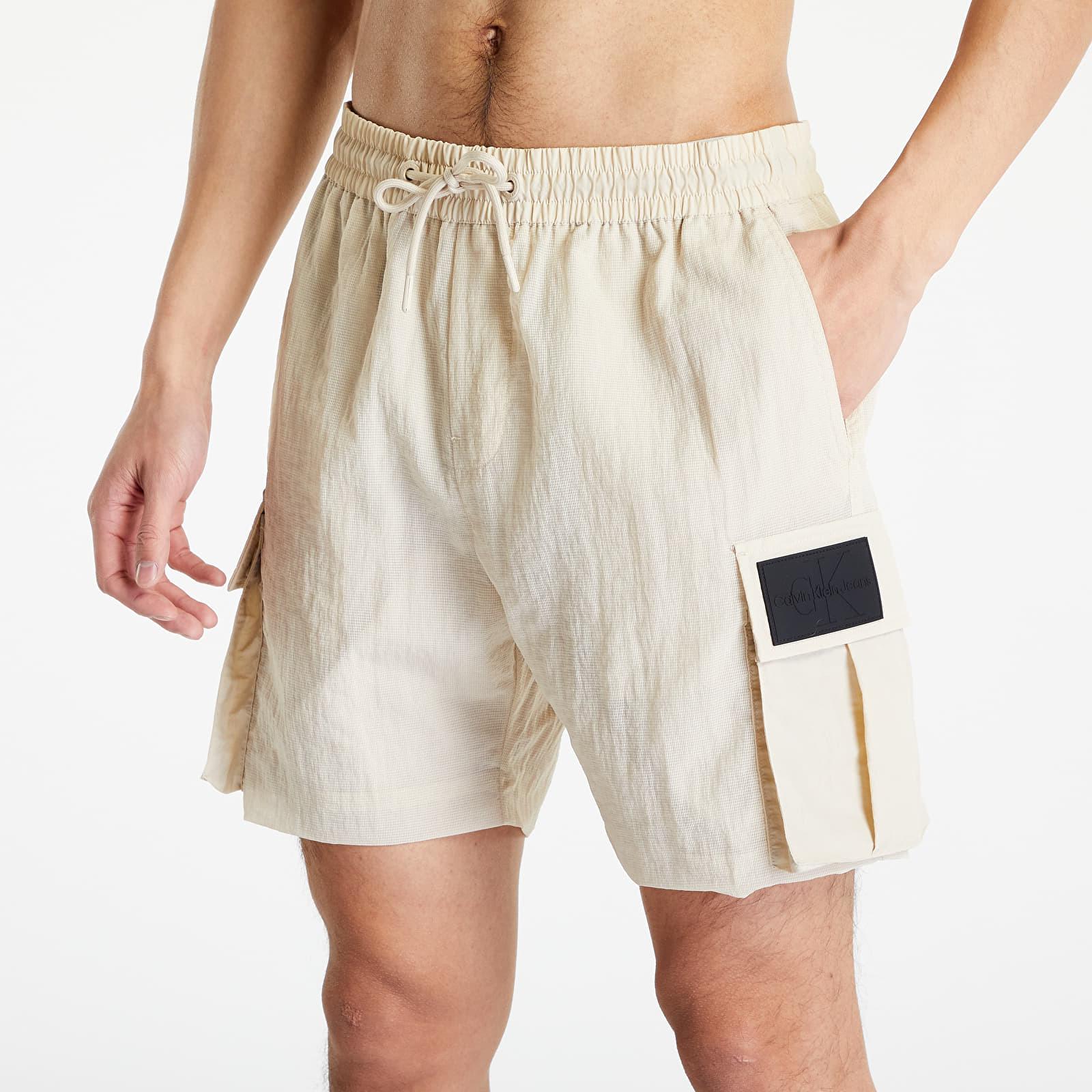 Calvin Klein Jeans Mesh Ripstop Cargo Shorts Classic Beige in Natural for  Men | Lyst