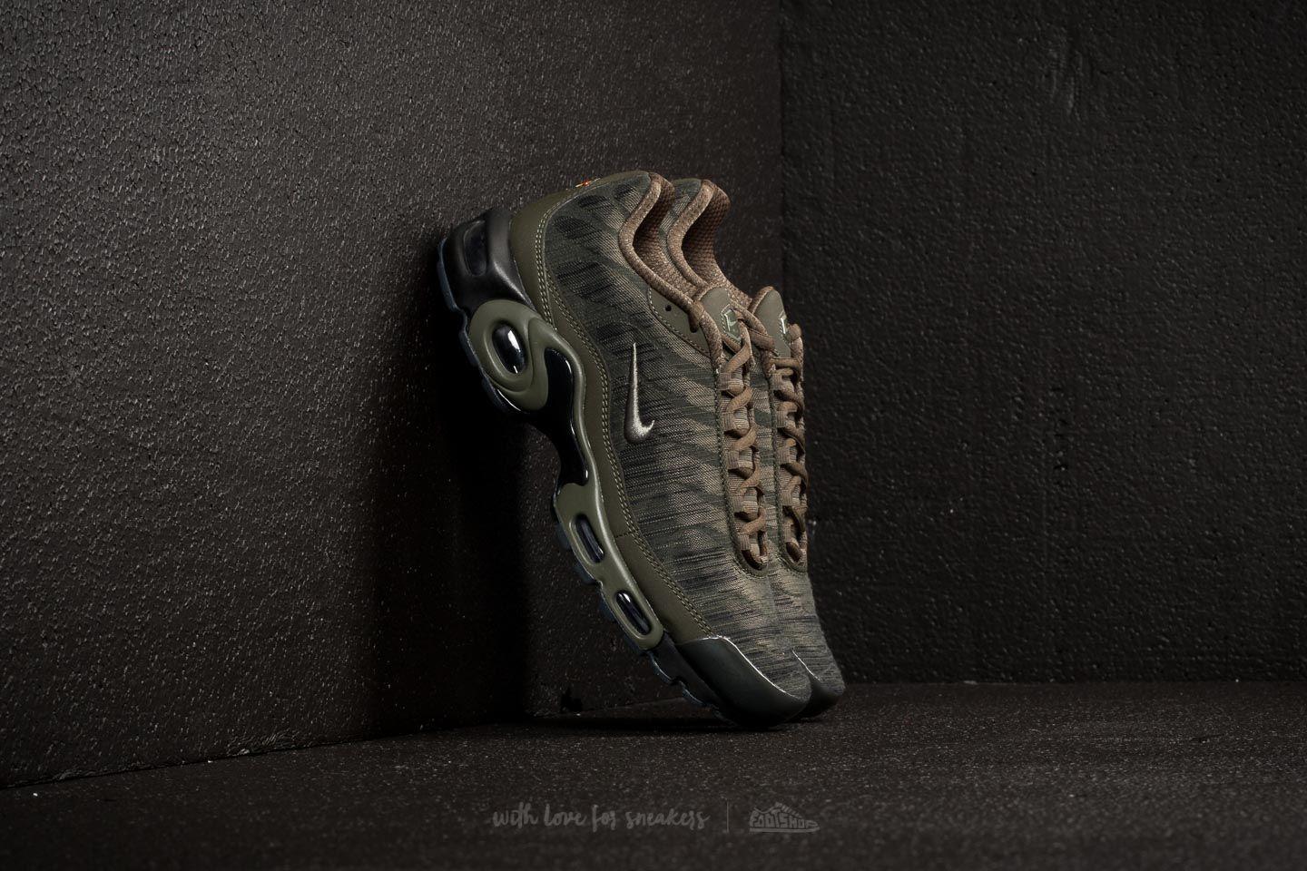Nike Rubber Air Max Plus Jcrd Cargo Khaki Dark Stucco black Nike Rubber Air Max Plus Jcrd Cargo Khaki Dark Stucco black