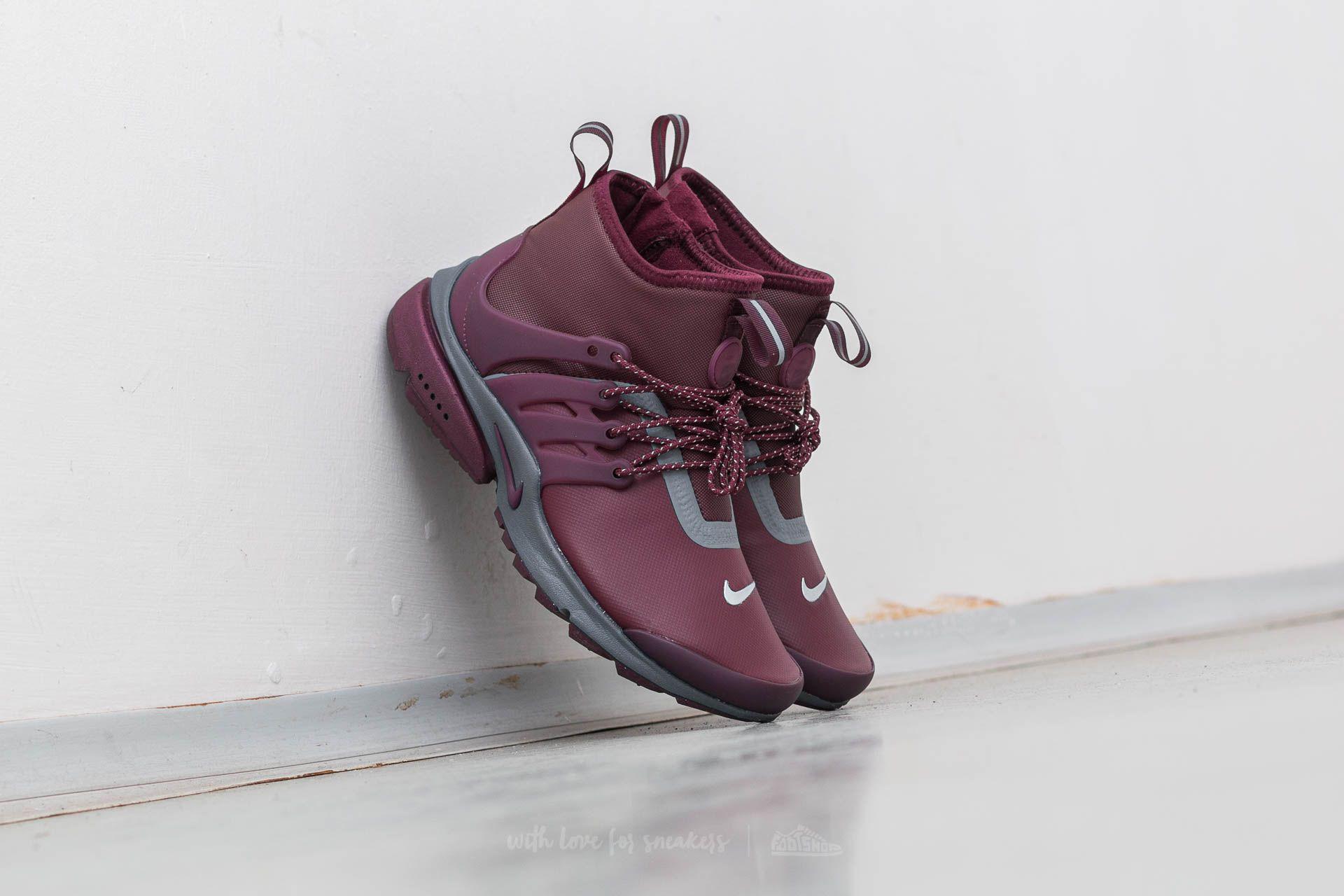 nike w air presto mid utility