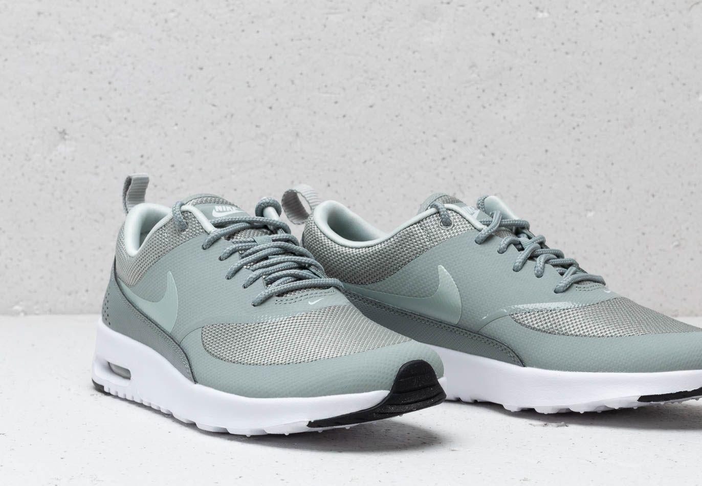 Nike Rubber Wmns Air Max Thea Mica Green/ Light Silver-black in Gray  (Metallic) - Lyst