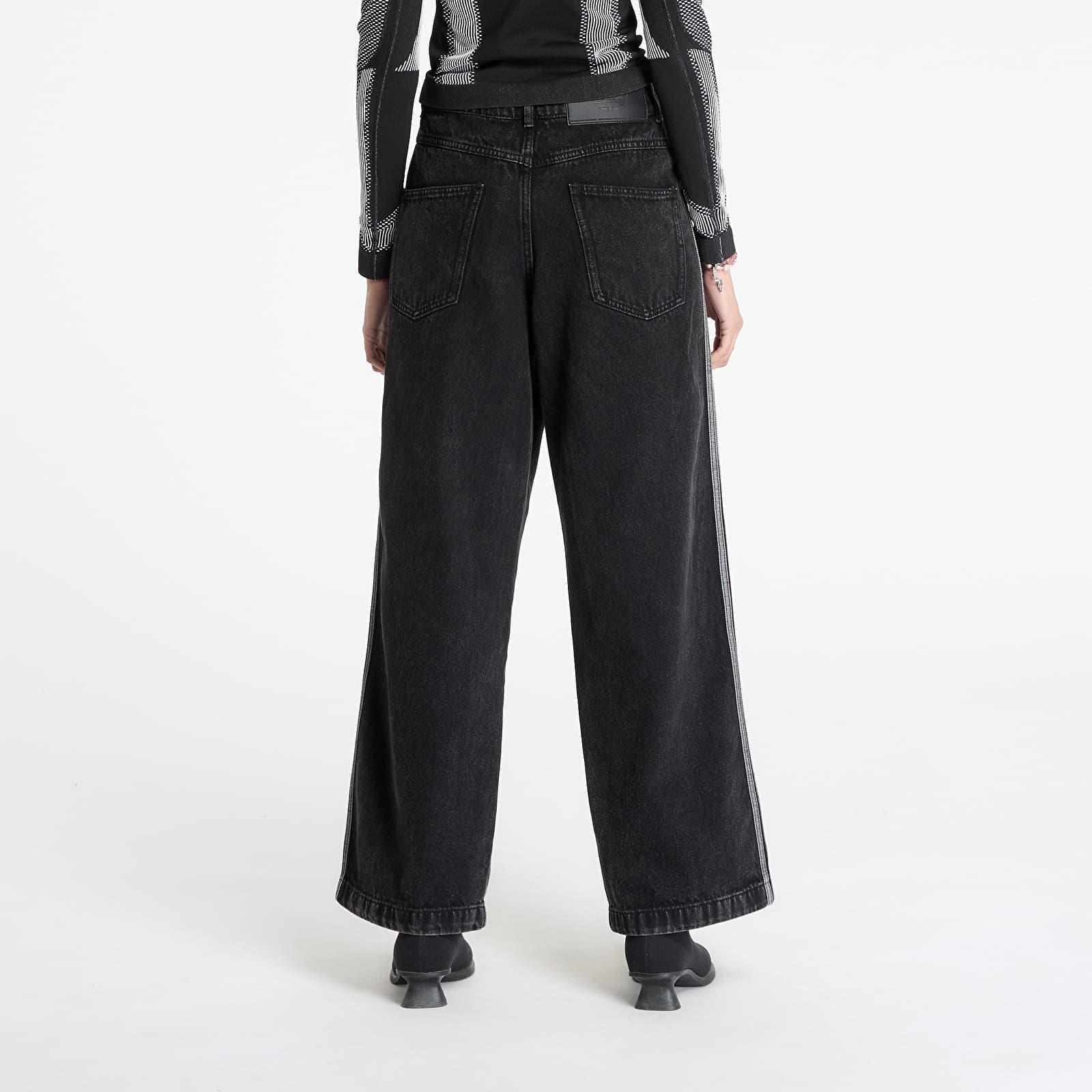 ★ADIDAS★ADICOLOR DENIM 3S TRACK PANTS 【送料込/関税込】 Women's adidas Originals adicolor 3-Stripes Denim Track
