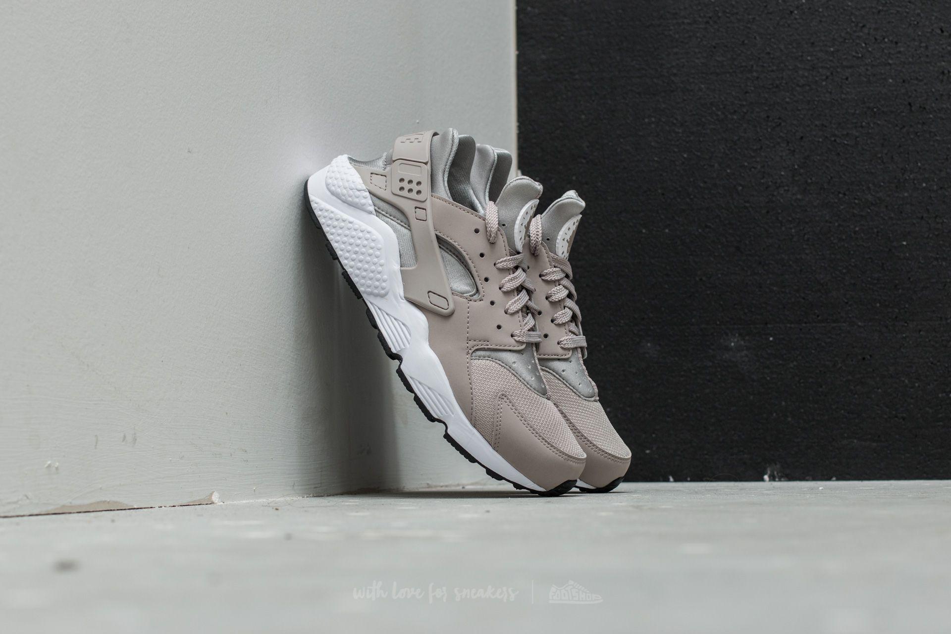 cobblestone huaraches