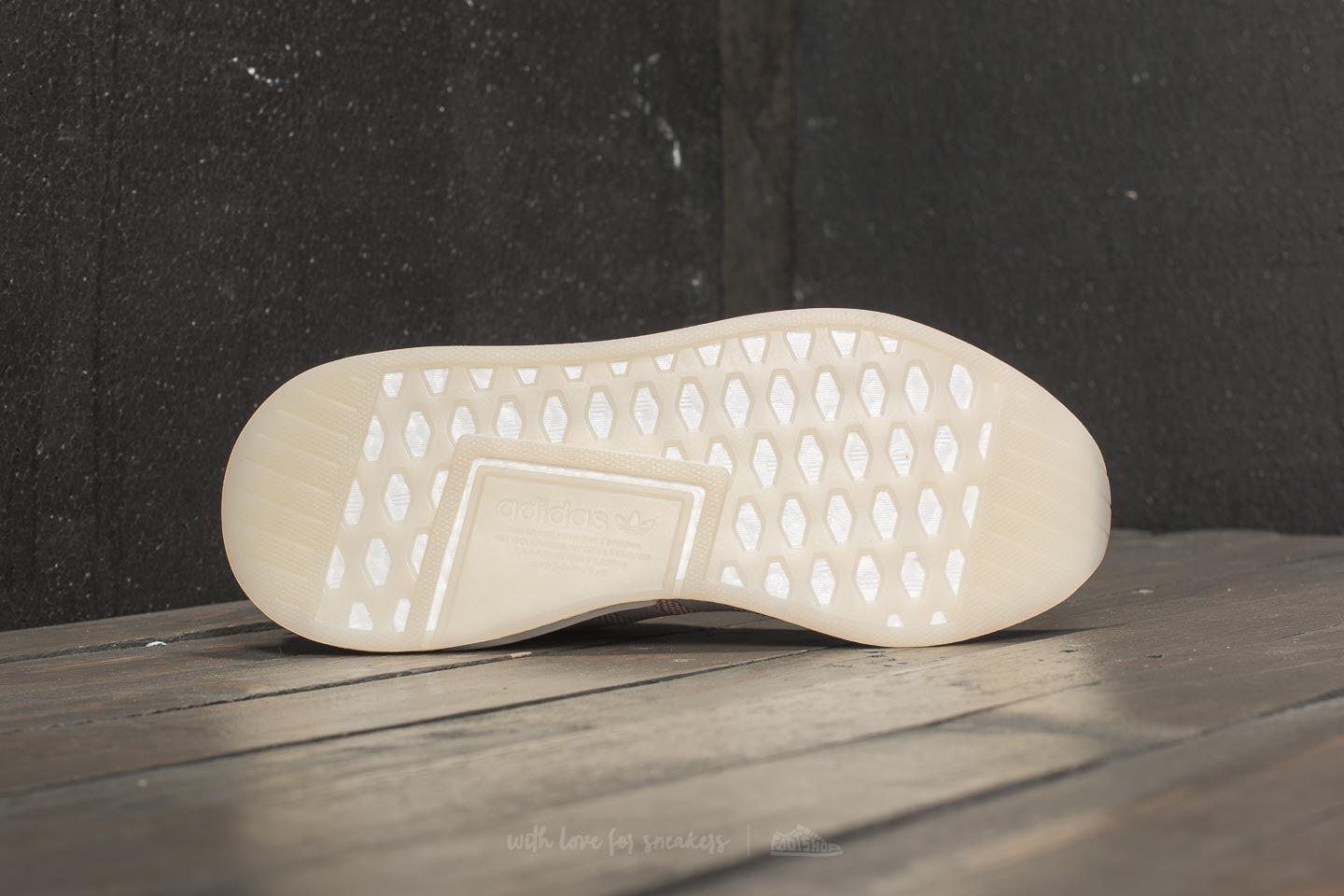 Women's Adidas Nmd_r2 W Ash Pink Crystal White Ftw White Women's Adidas Nmd_r2 W Ash Pink Crystal White Ftw White