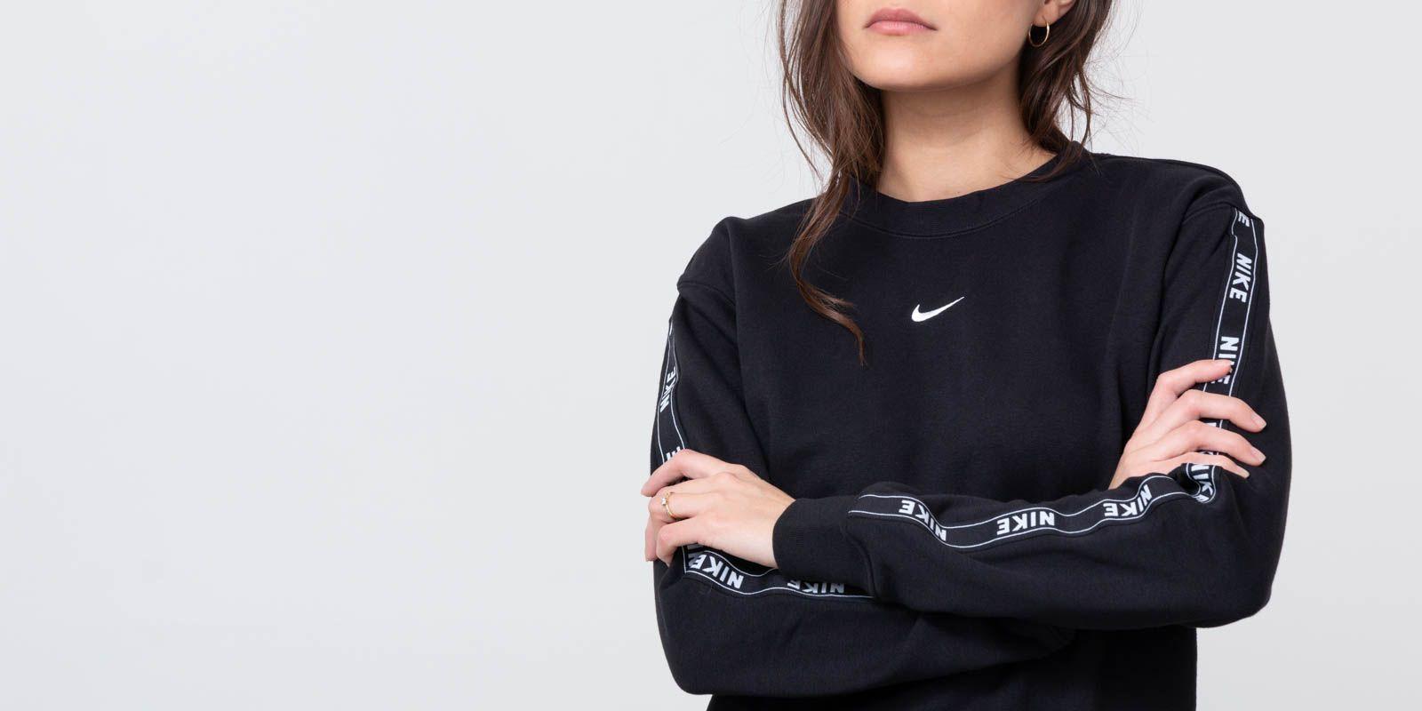 nike crew logo tape