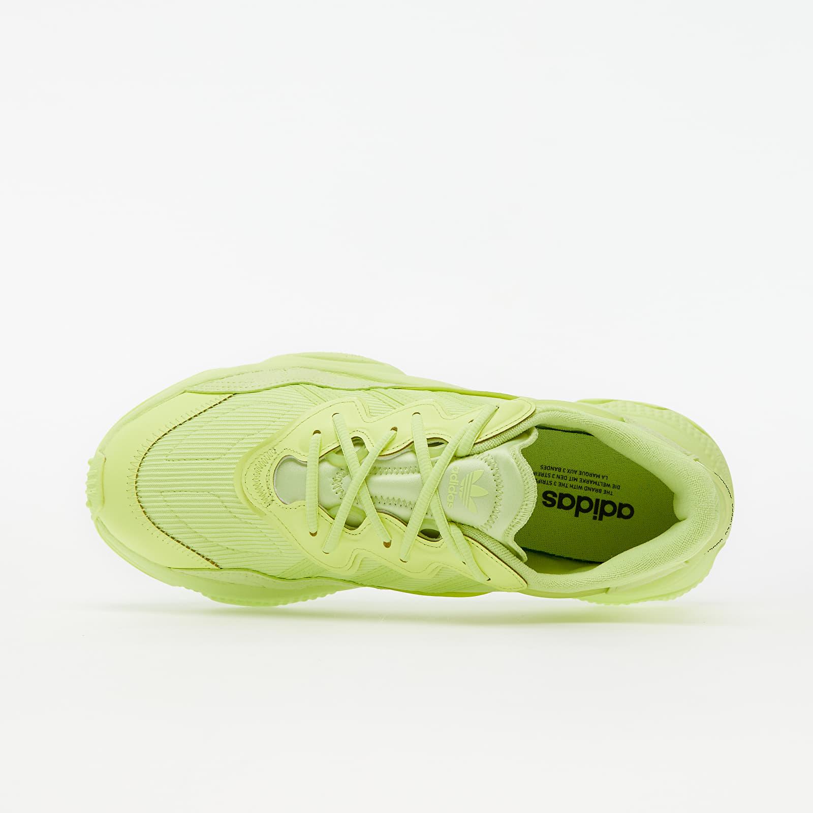 frozen yellow ozweego