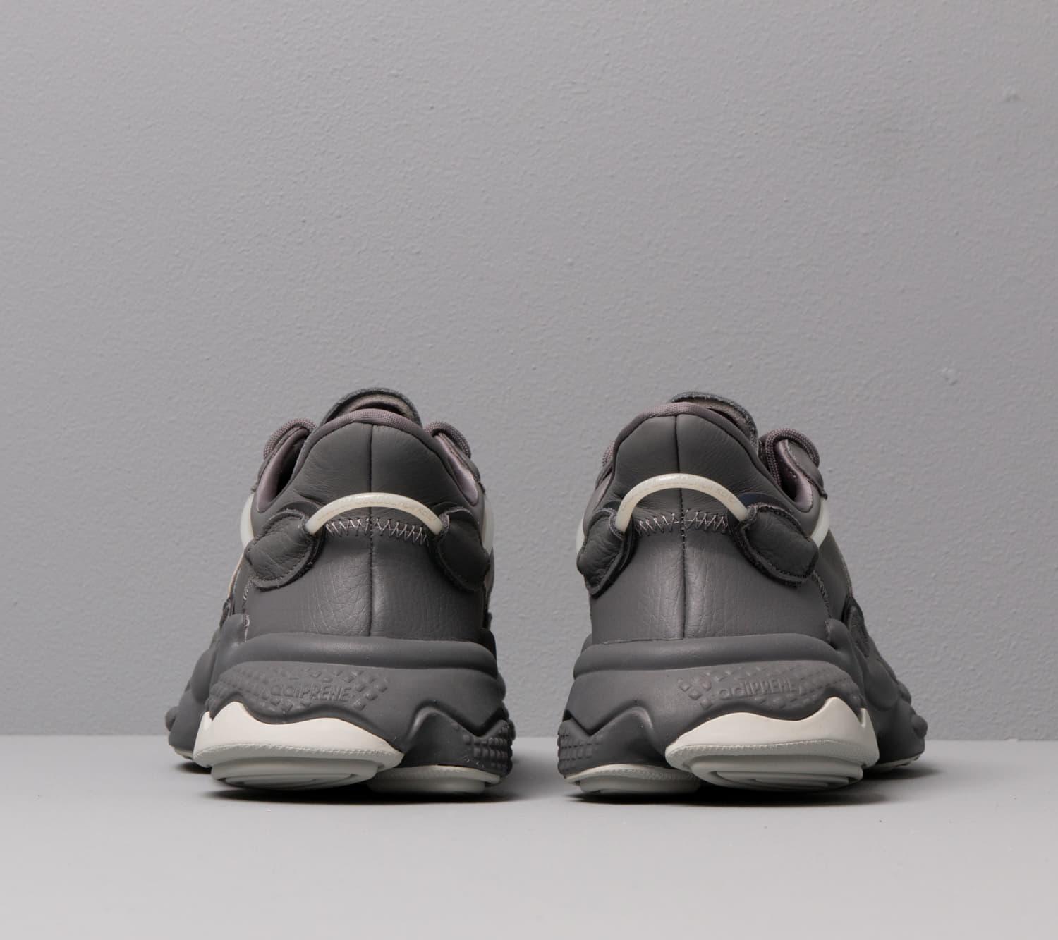 adidas Originals Adidas Ozweego W Grey Four/ Core Brown/ Ash Silver in Gray  - Lyst