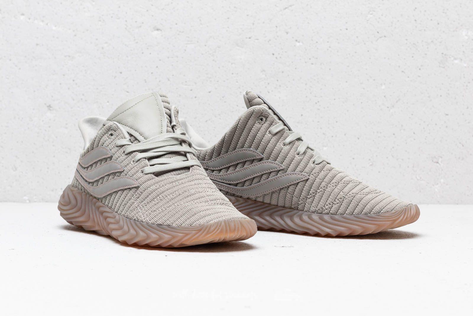 adidas sobakov sesame