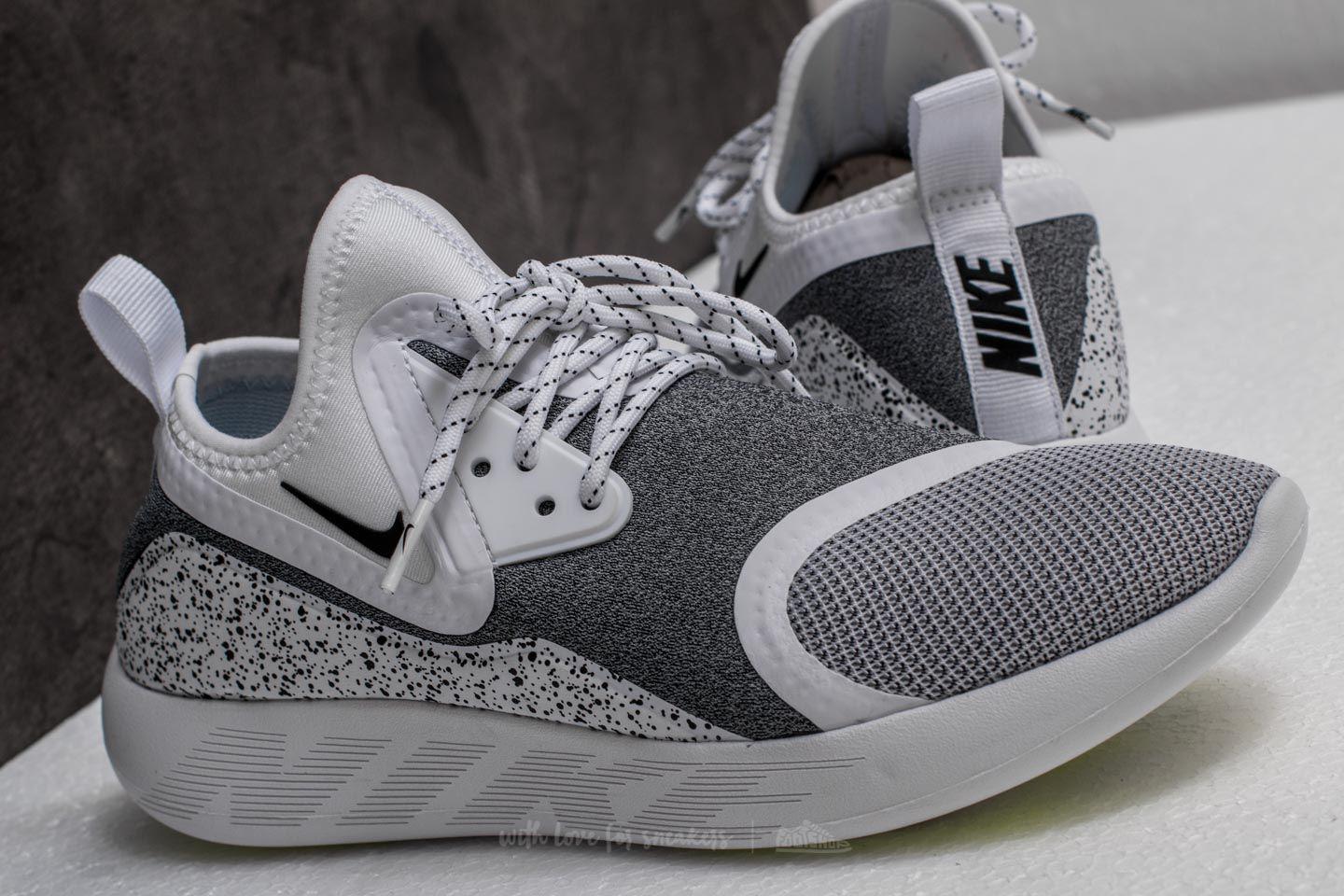 w nike lunarcharge essential