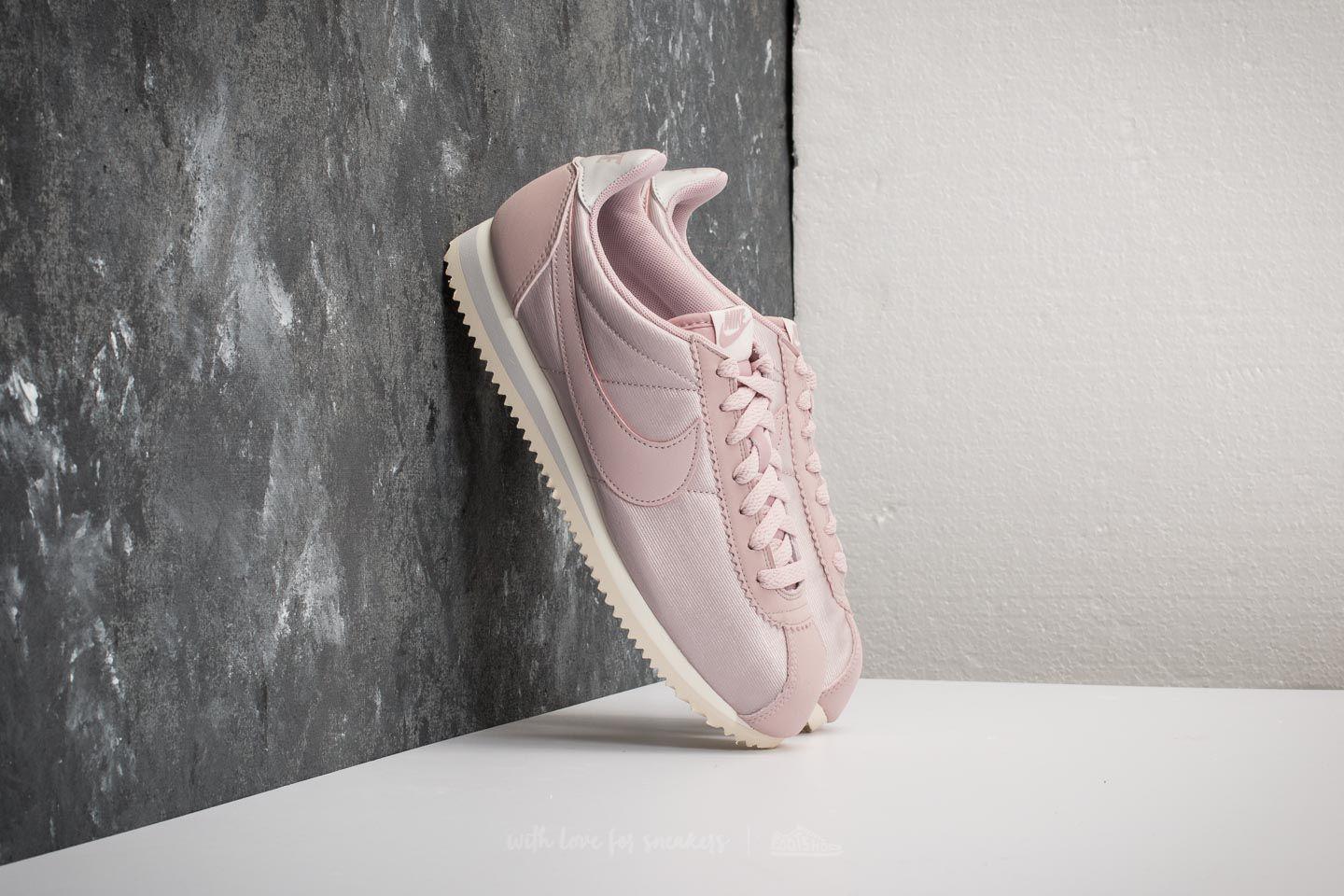 nike cortez nylon rose