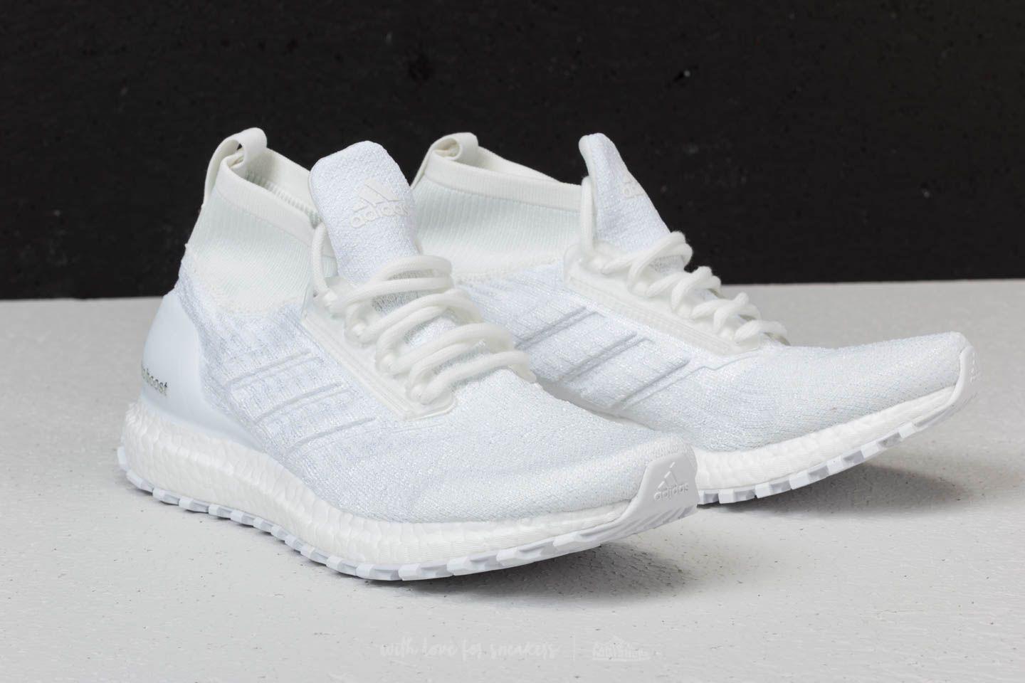 adidas Originals Adidas Ultraboost All Terrain Non Dyed Non Adidas ULTRABOOST MID ALL TERRAIN ATR NON DYED WHITE TRIPLE