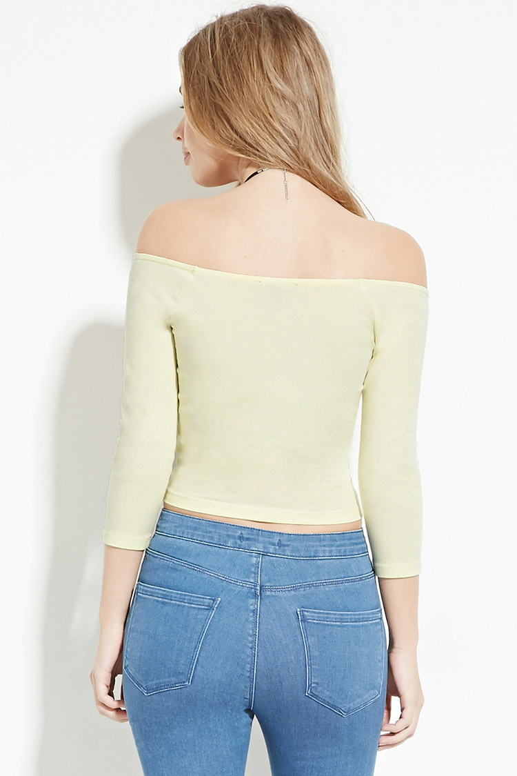 Narrow Choices More Details Diane von Furstenberg Short-Sleeve Pintuck Floral-Print Silk Crop Top Details Diane von Furstenberg silk top with floral-print. Jewel neckline with pintucking. Jewel neckline with pintucking.