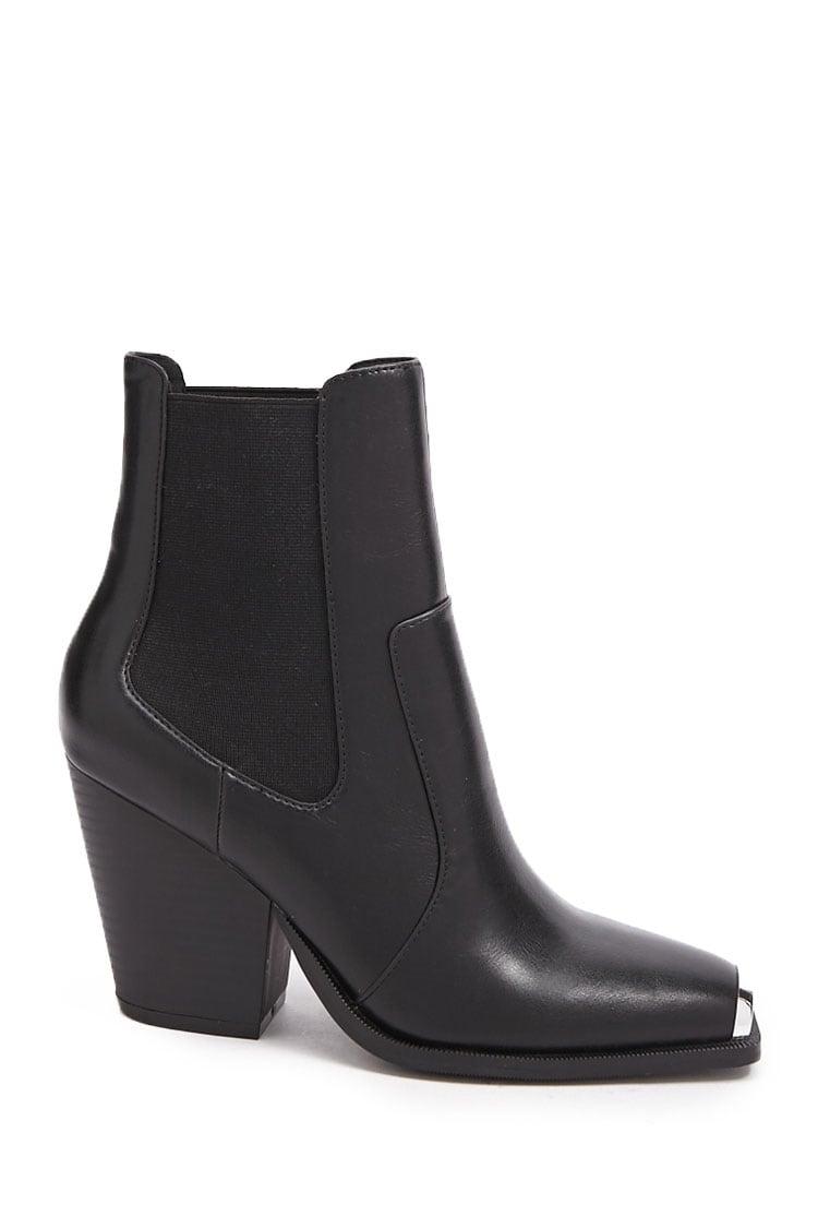 metal trim chelsea boots