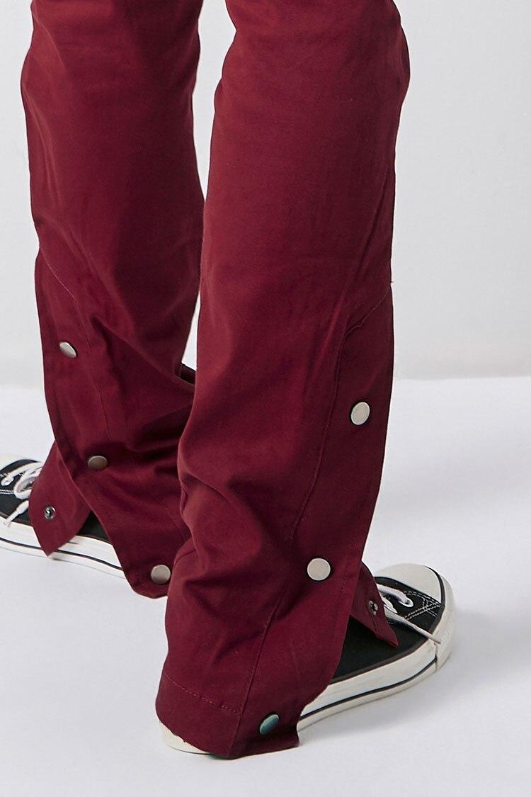 Snap-button Cargo Pants in Burgundy 