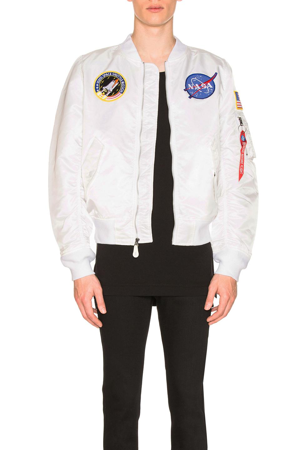 Alpha Industries Nasa Ma-1 Bomber Jacket in White for Men | Lyst