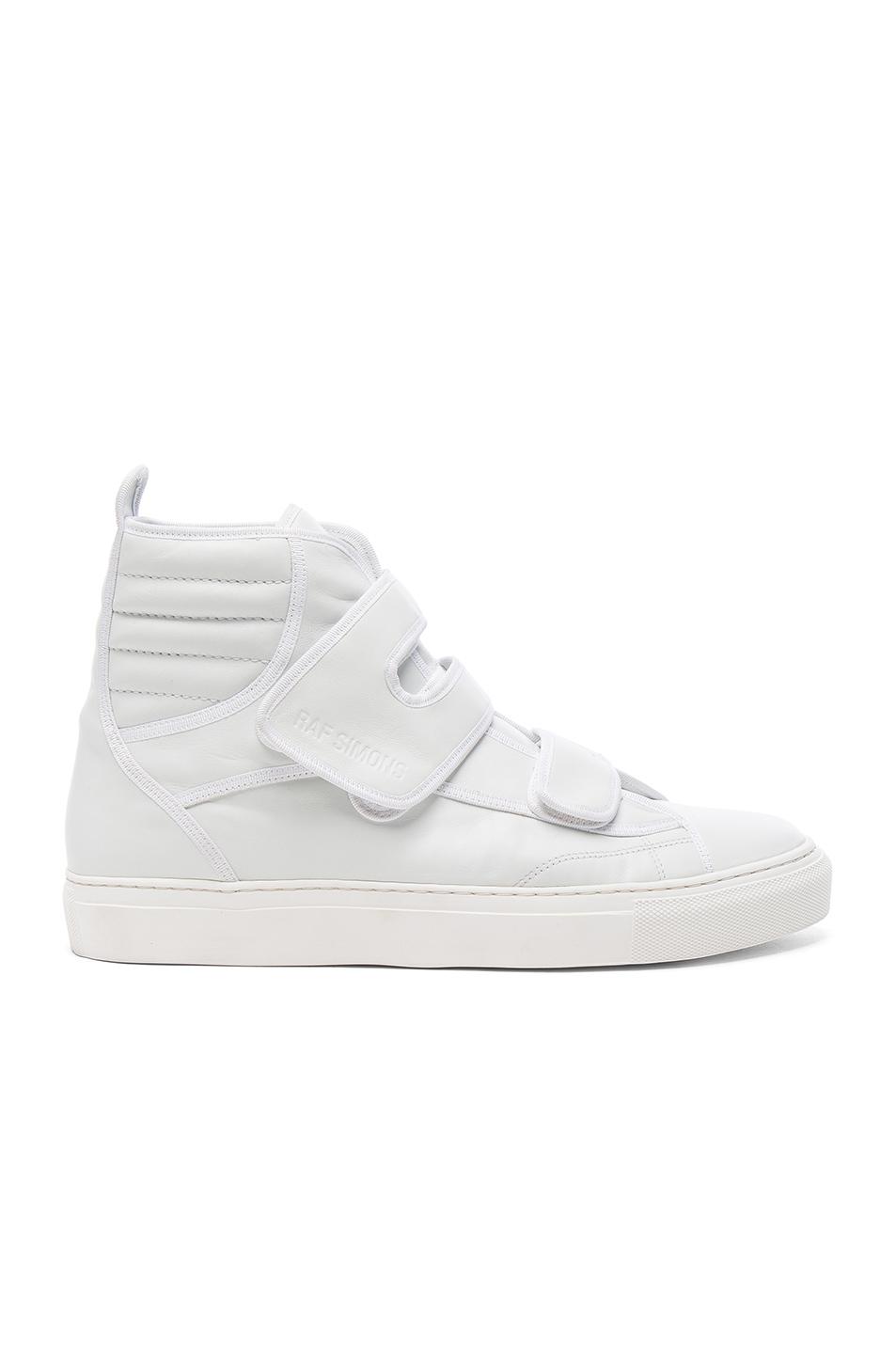 Pompeji ting Bageri Raf Simons High Top Velcro Sneakers in White | Lyst
