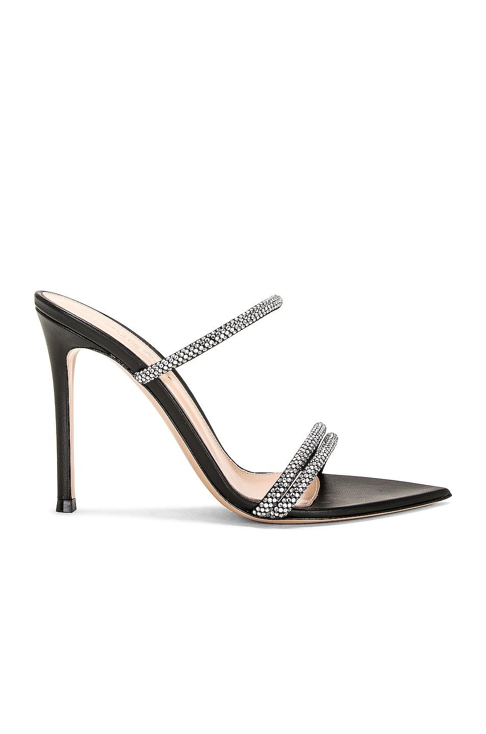 Gianvito Rossi Cannes Sandal in White | Lyst