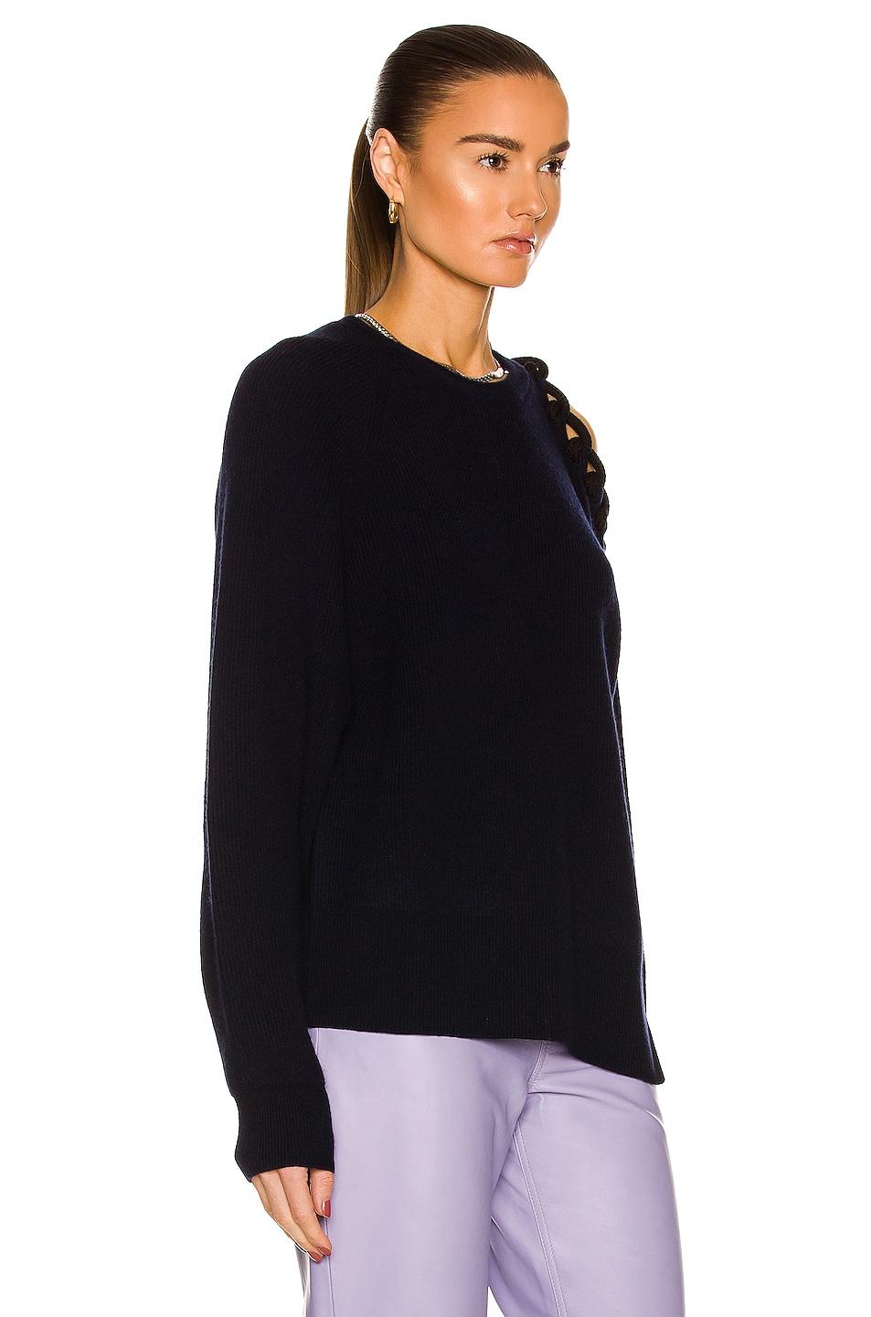 only shoulder sweater