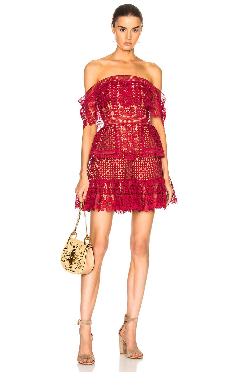 Self-Portrait Off-the-shoulder Guipure-lace Dress in Red | Lyst Self-Portrait Off-the-shoulder Guipure-lace Dress in Red | Lyst