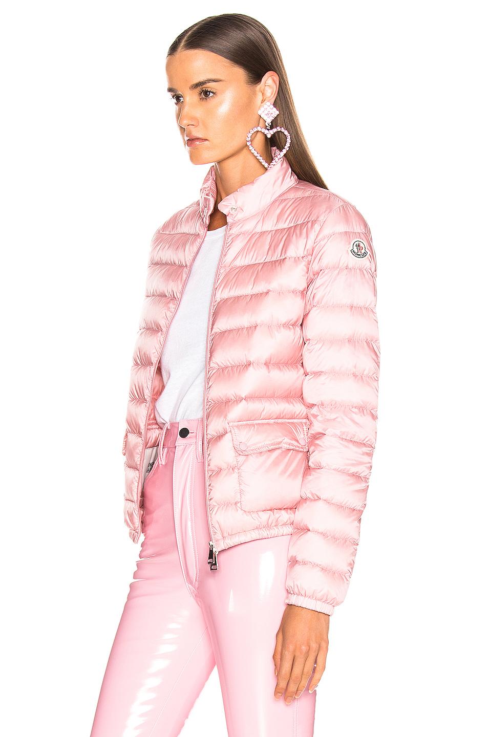 moncler lans pink