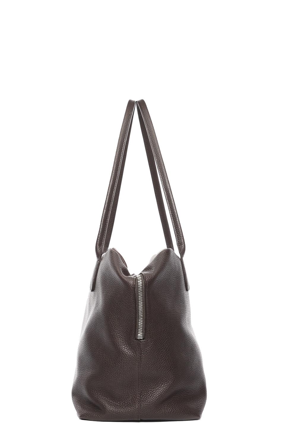 トートバッグ The Row Henri Bag Brown In Grained Leather The Row Henri bag brown in grained leather | TheDoubleF