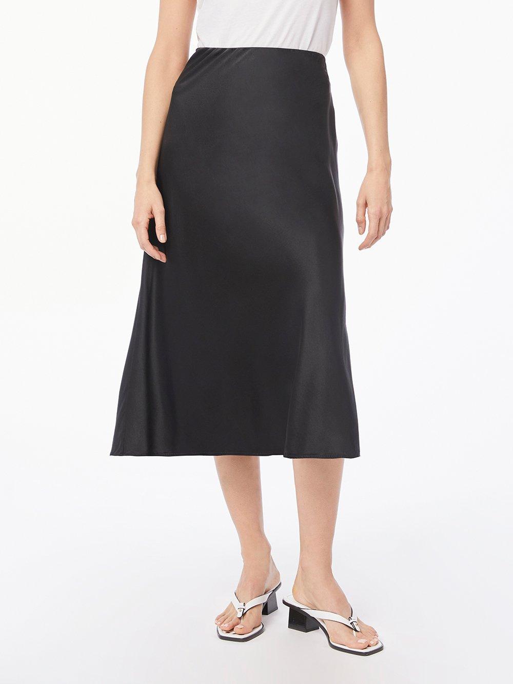 FRAME Washable Silk Bias Midi Skirt in Black - Lyst