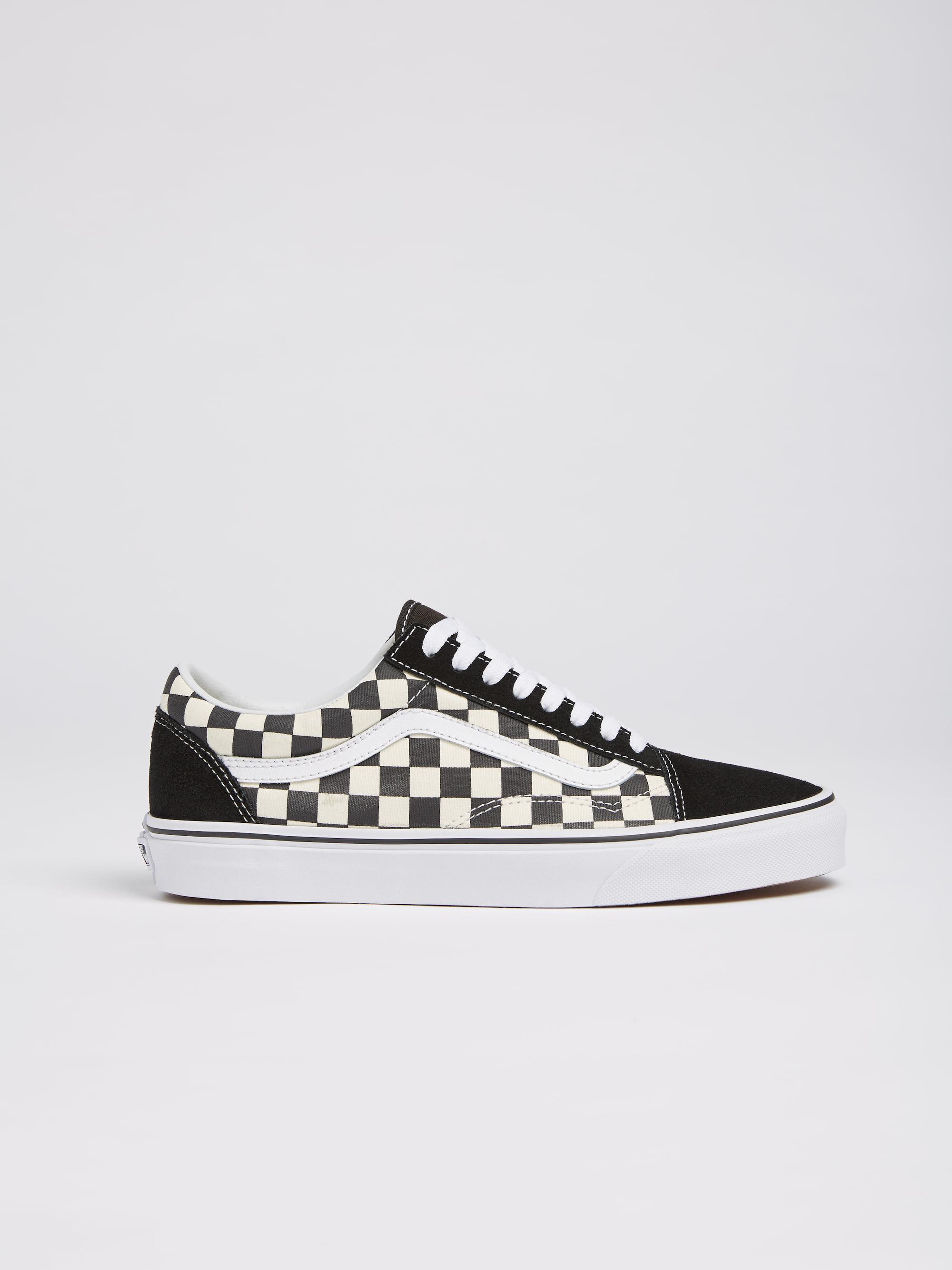 vans checkerboard old skool white