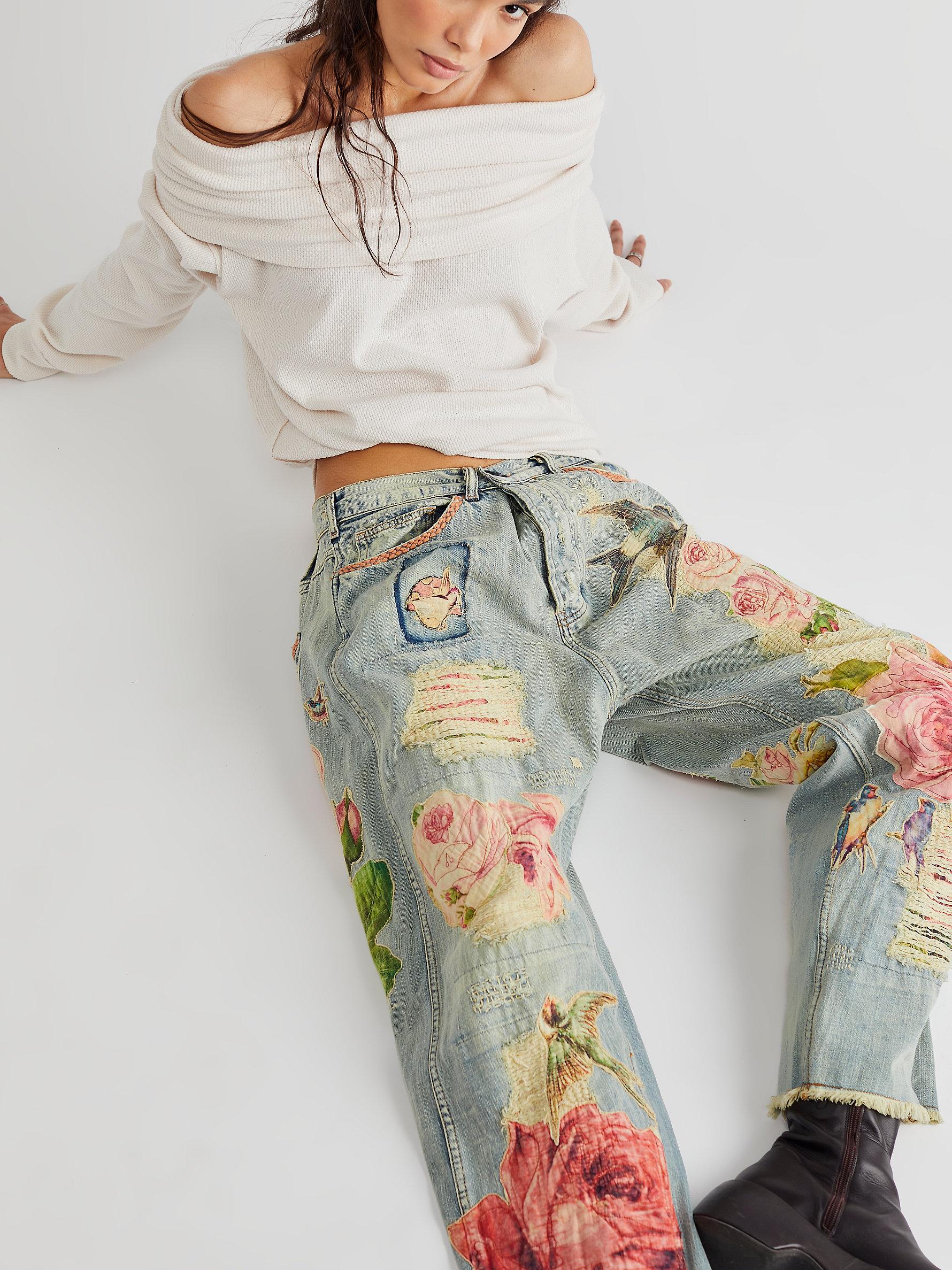 https://cdna.lystit.com/photos/freepeople/03335e96/free-people-Washed-Denim-Magnolia-Pearl-Rose-Embroidered-Jeans.jpeg