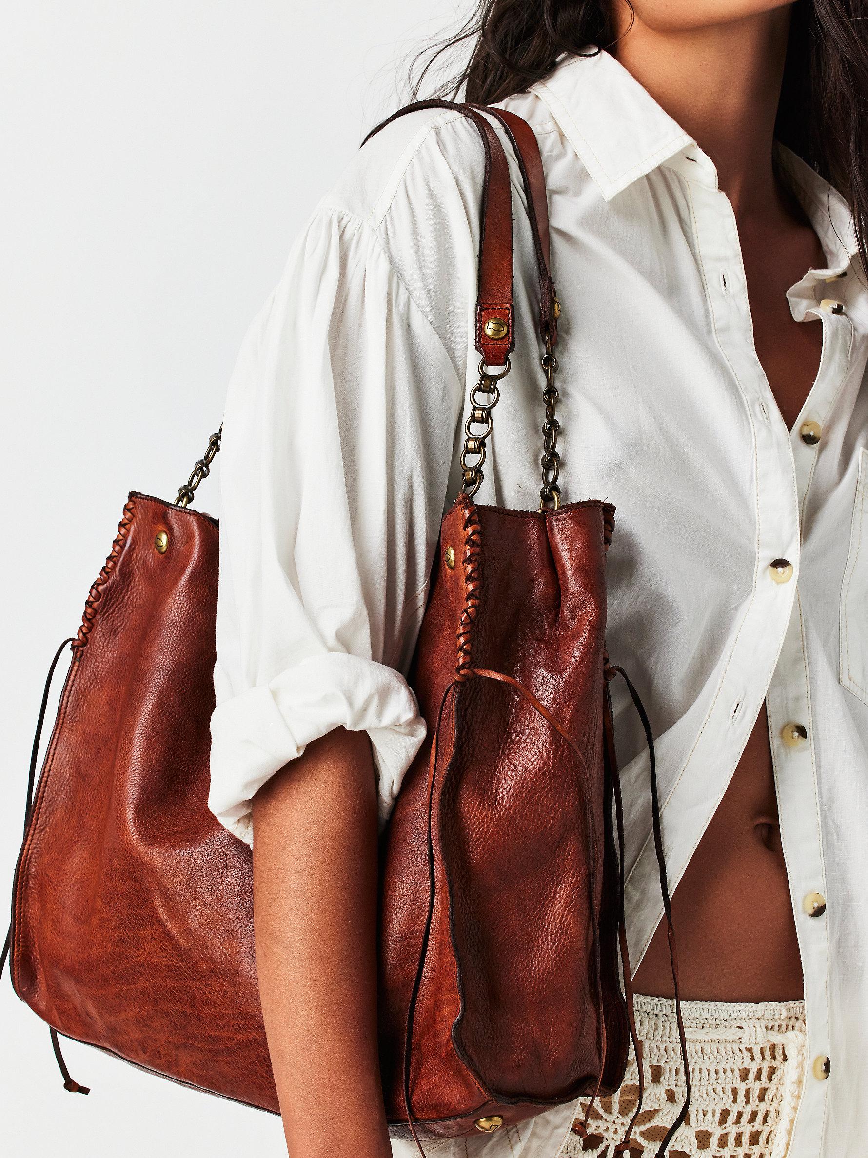 Free People Campomaggi Barletta Tote in Brown | Lyst