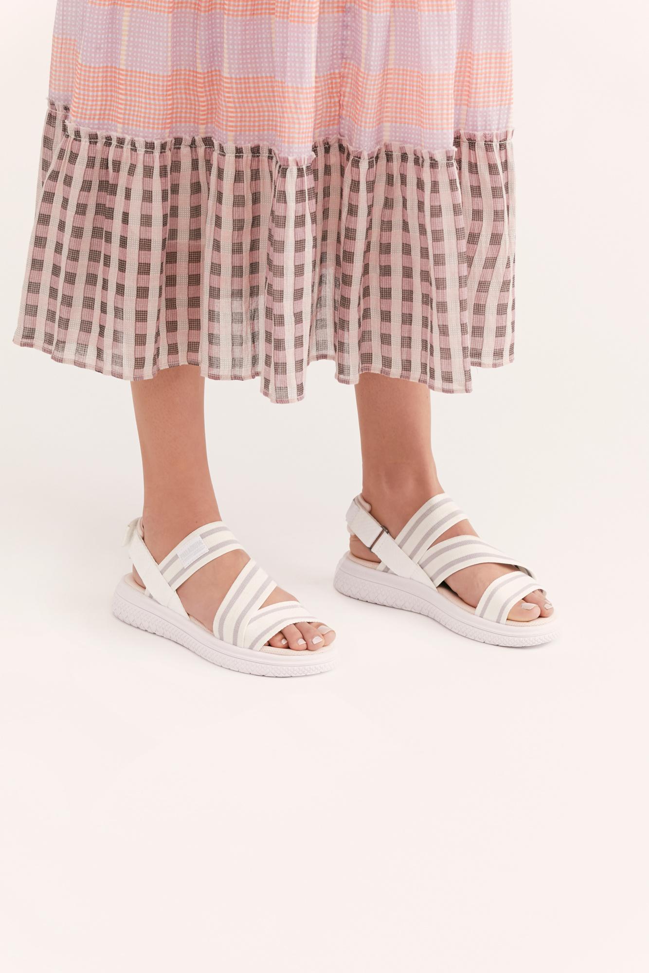 palladium crushion sandal