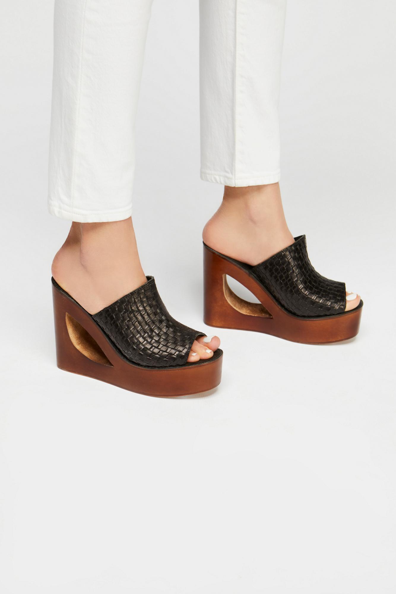 barela platform wedge