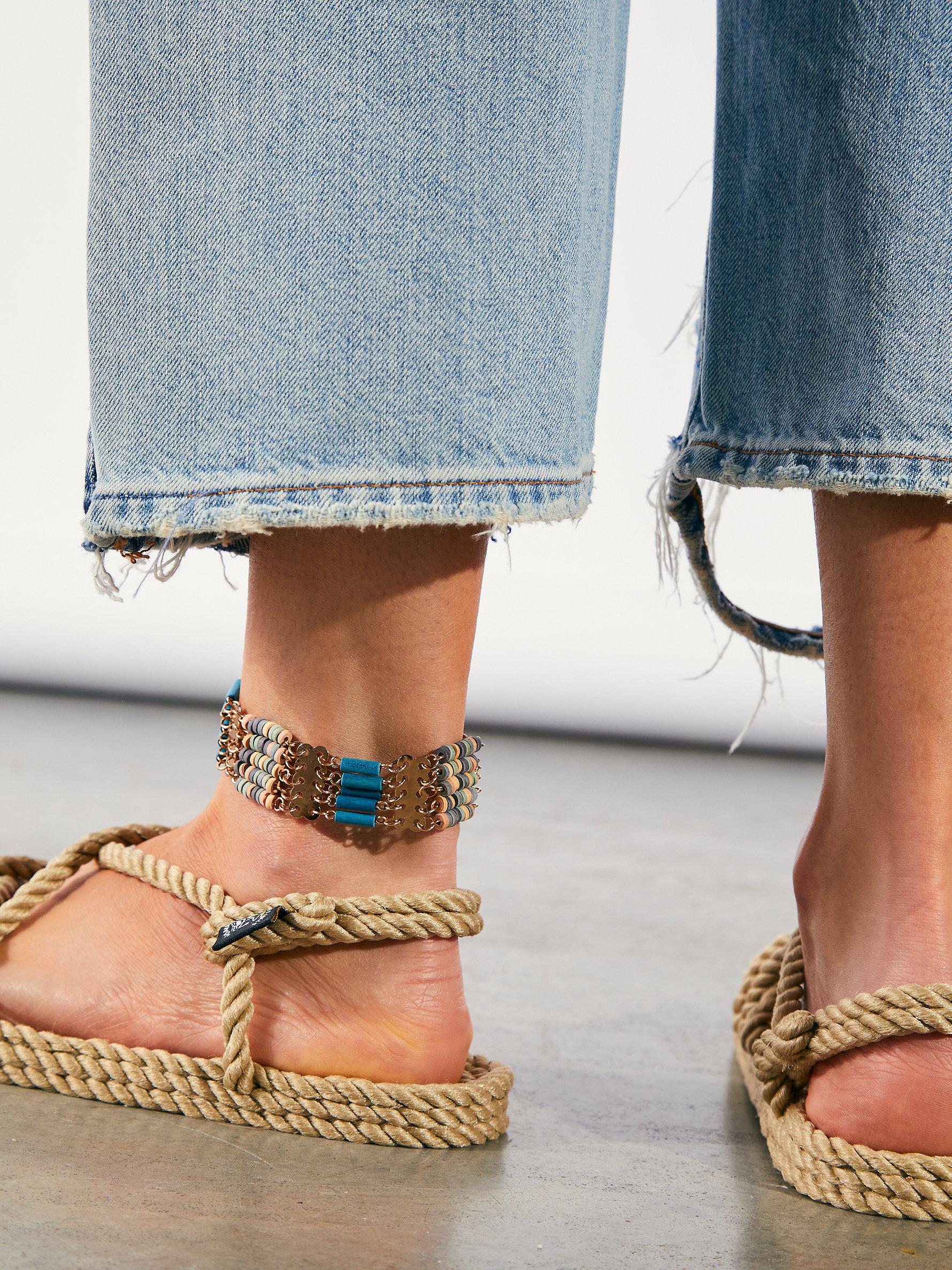 nomadic state boardwalk sandals