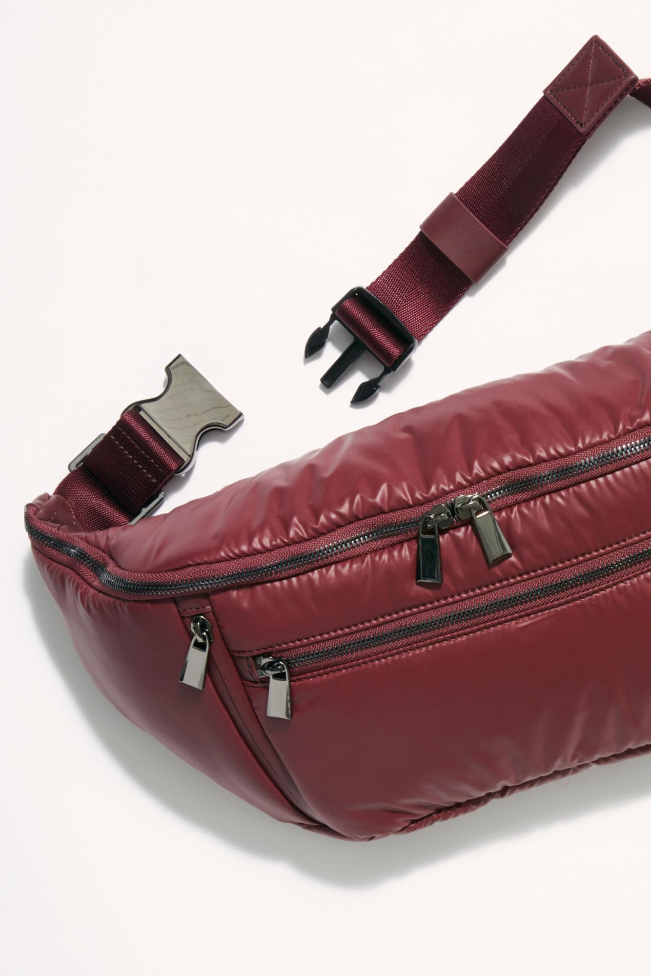caraa sling bag