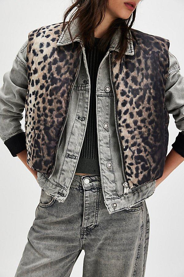 Apparis vest deals
