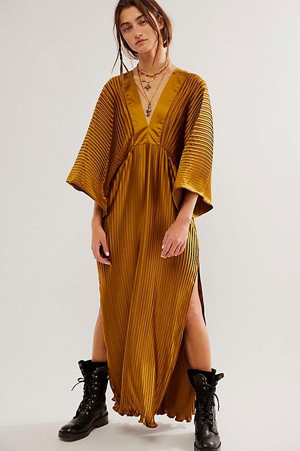 Pleated kimono dress 2025