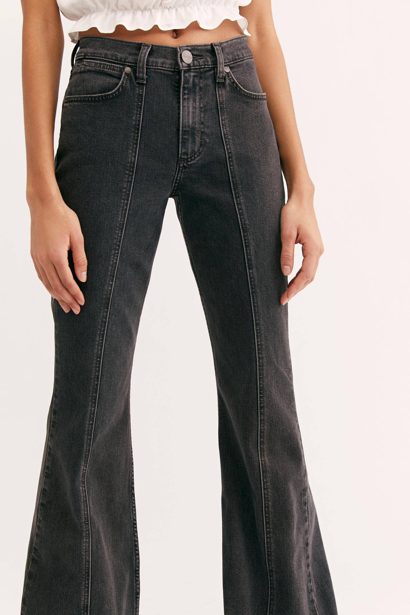 Free People Wrangler Seamed Flare Jeans in Gray | Lyst