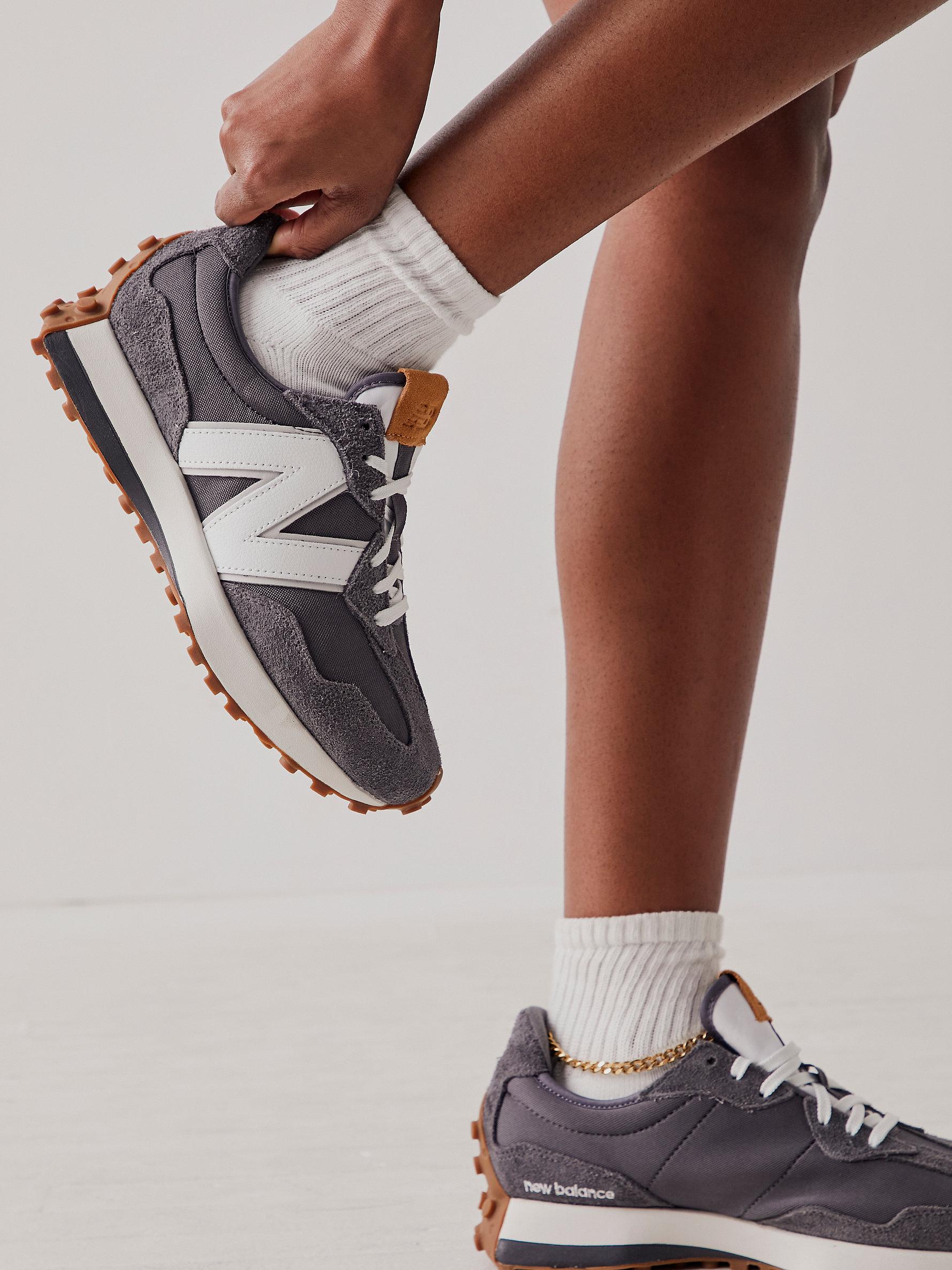 Free People New Balance 327 Sneakers | Lyst