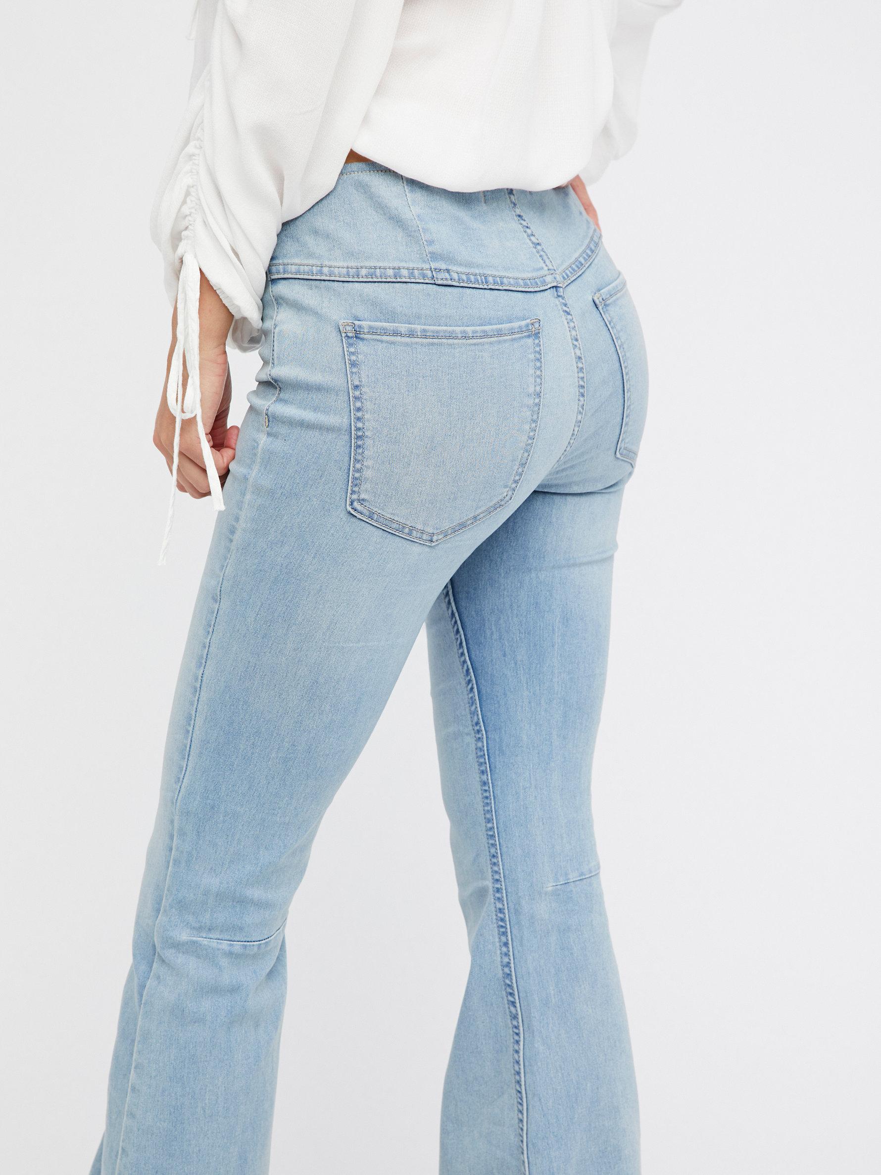 Free People Denim Penny Pull-on Flare Jeans in Blue - Lyst