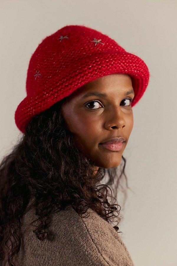 Free People Daisy Knitted Bucket Hat in Red | Lyst