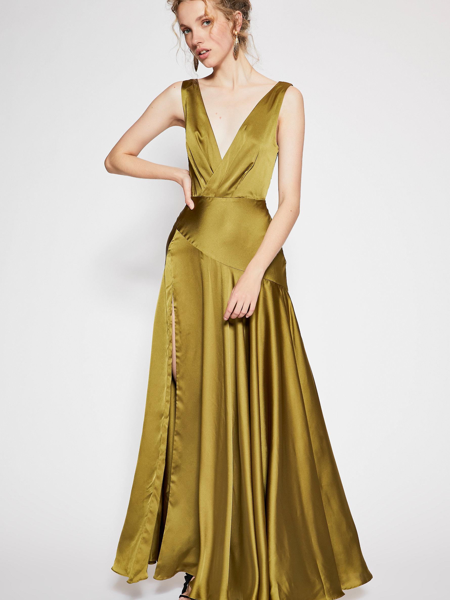 dressed to the maxi essie
