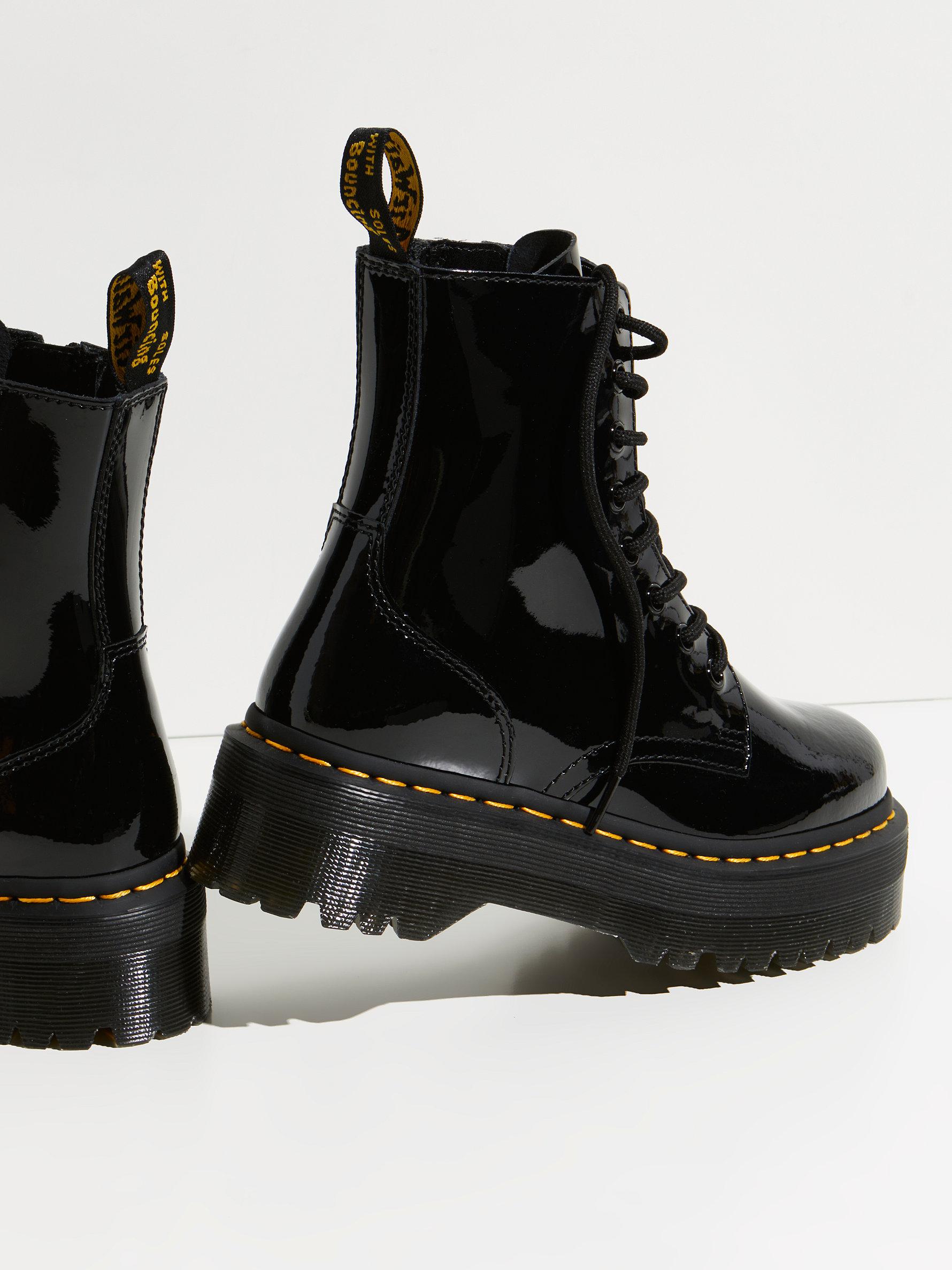 dr martens platform black