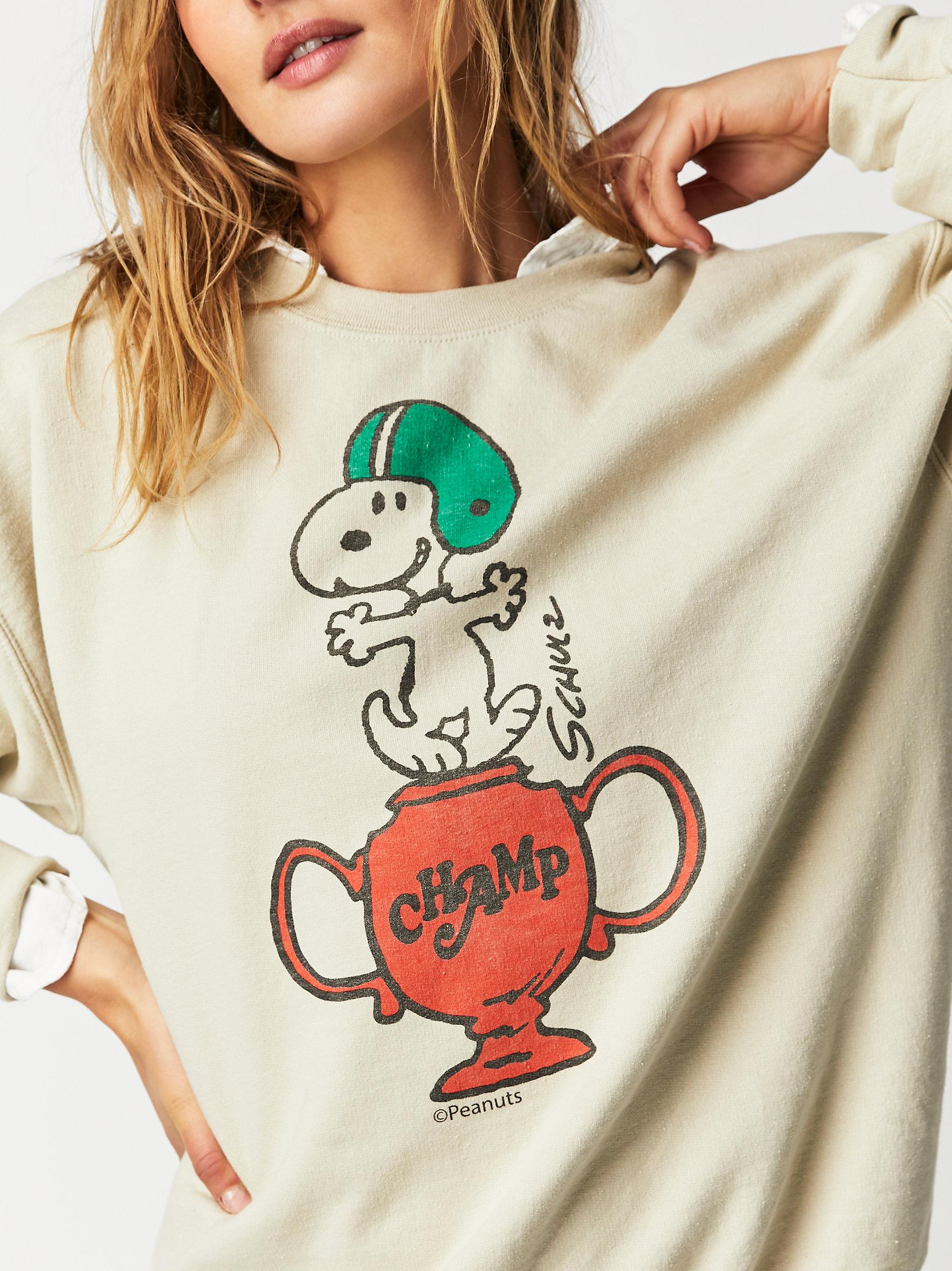 Free People Junk Food Snoopy Champ Fleece in Gray | Lyst