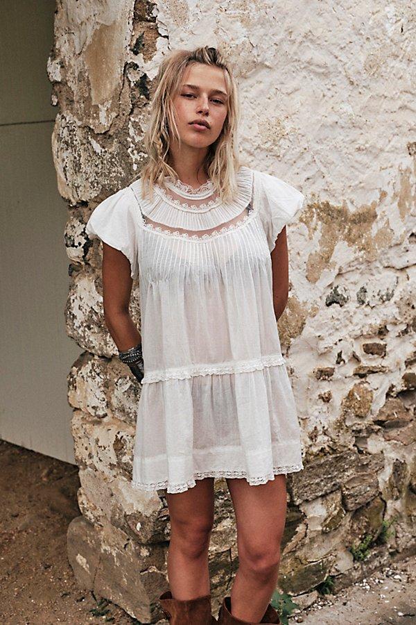 clarise mini dress free people kenachock in the Clarise Mini Dress. Link in bio to shop