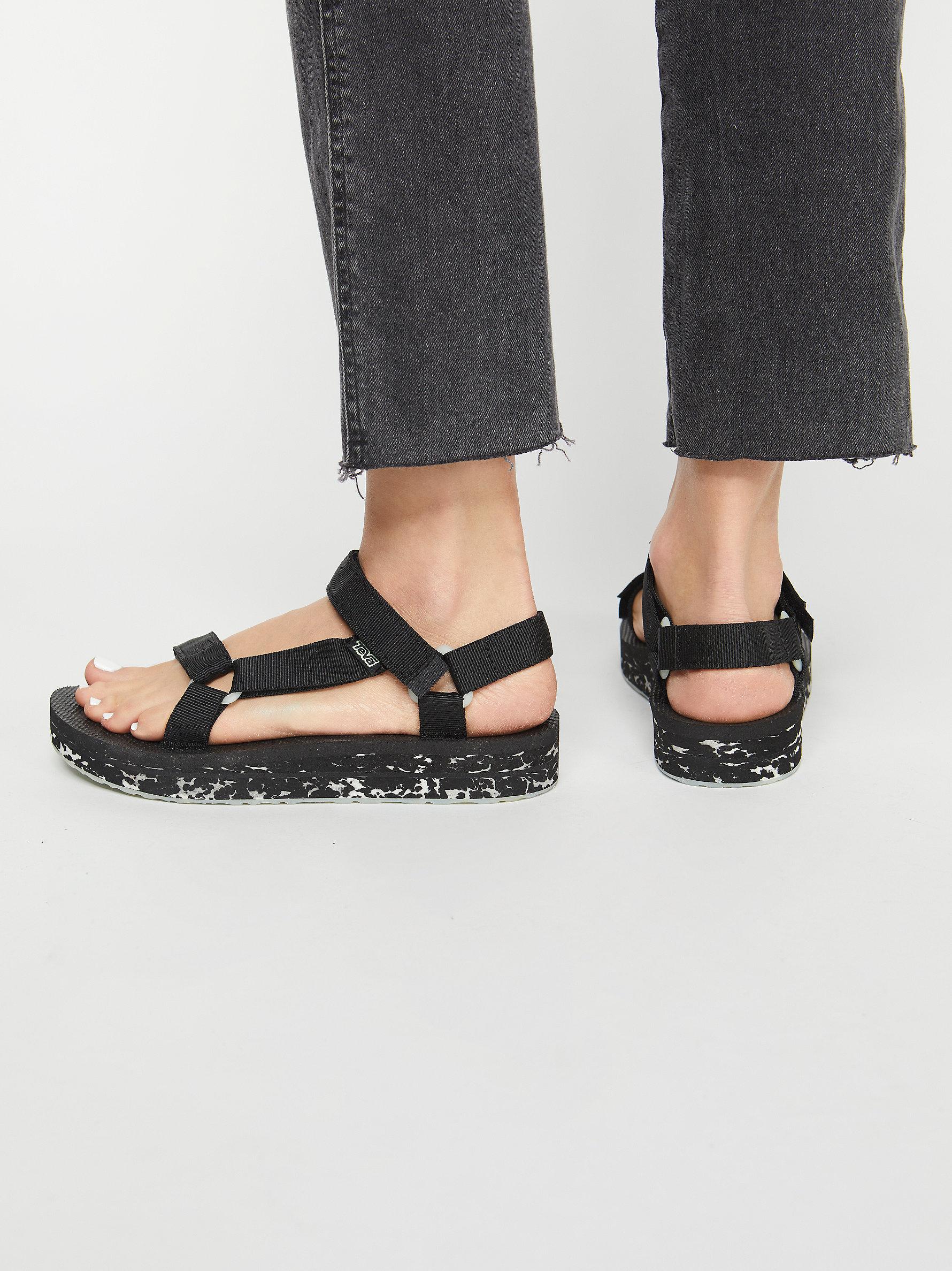 teva midform black