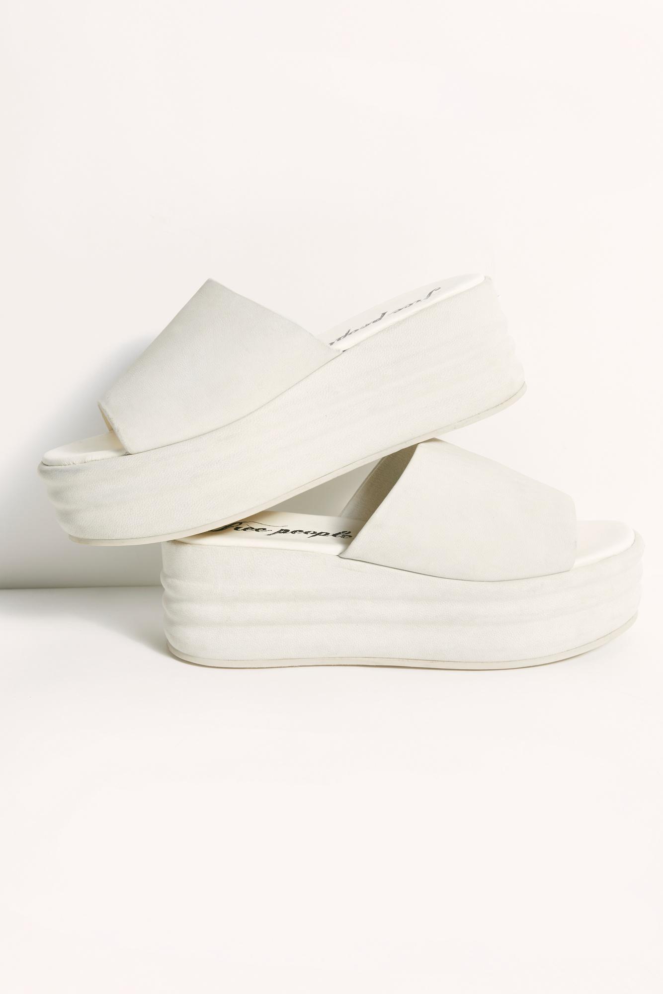 Free People Harbor Flatform Sandals By Fp Collection in White | Lyst