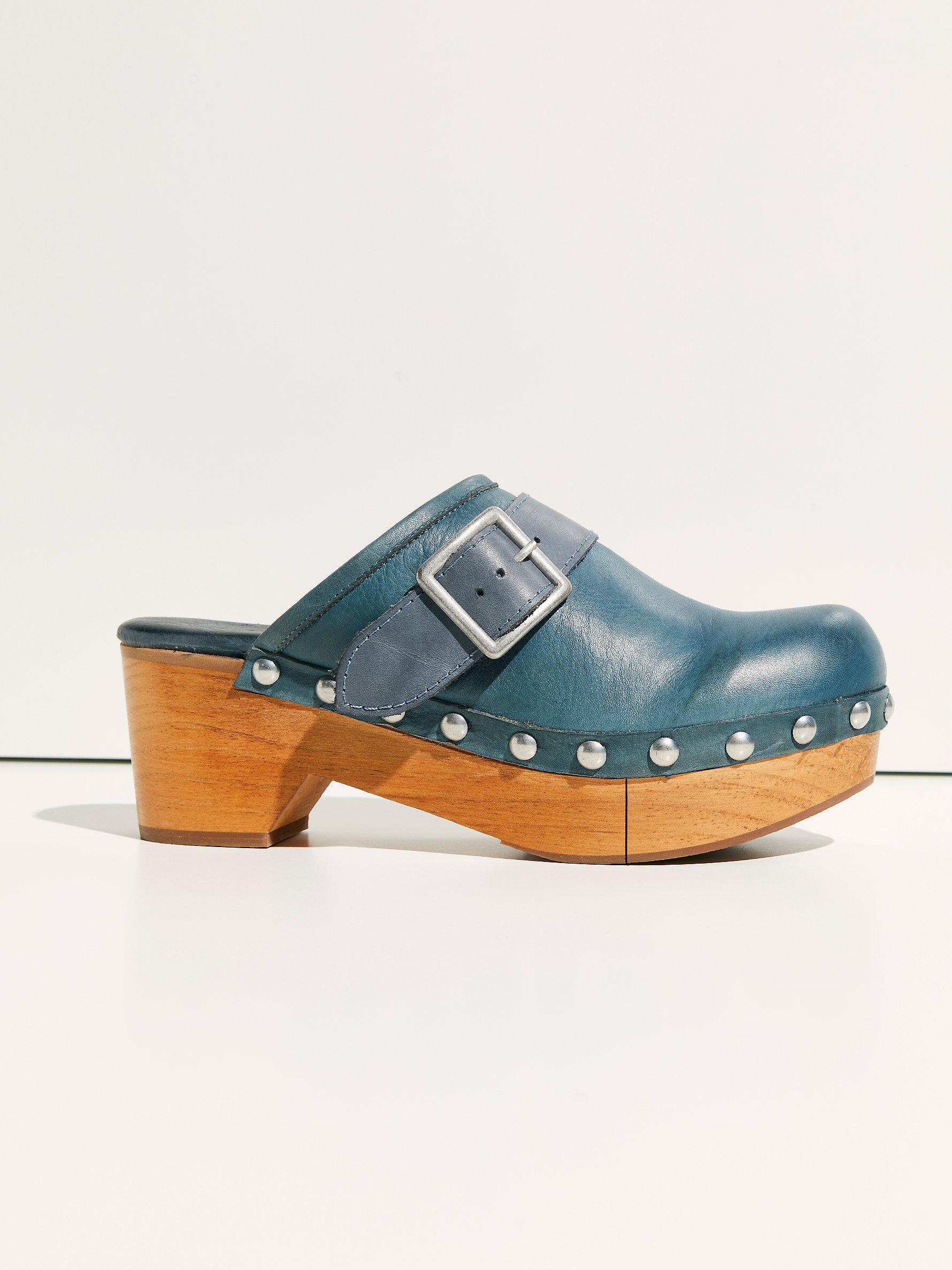 Free People Culver City Clogs in Blue | Lyst