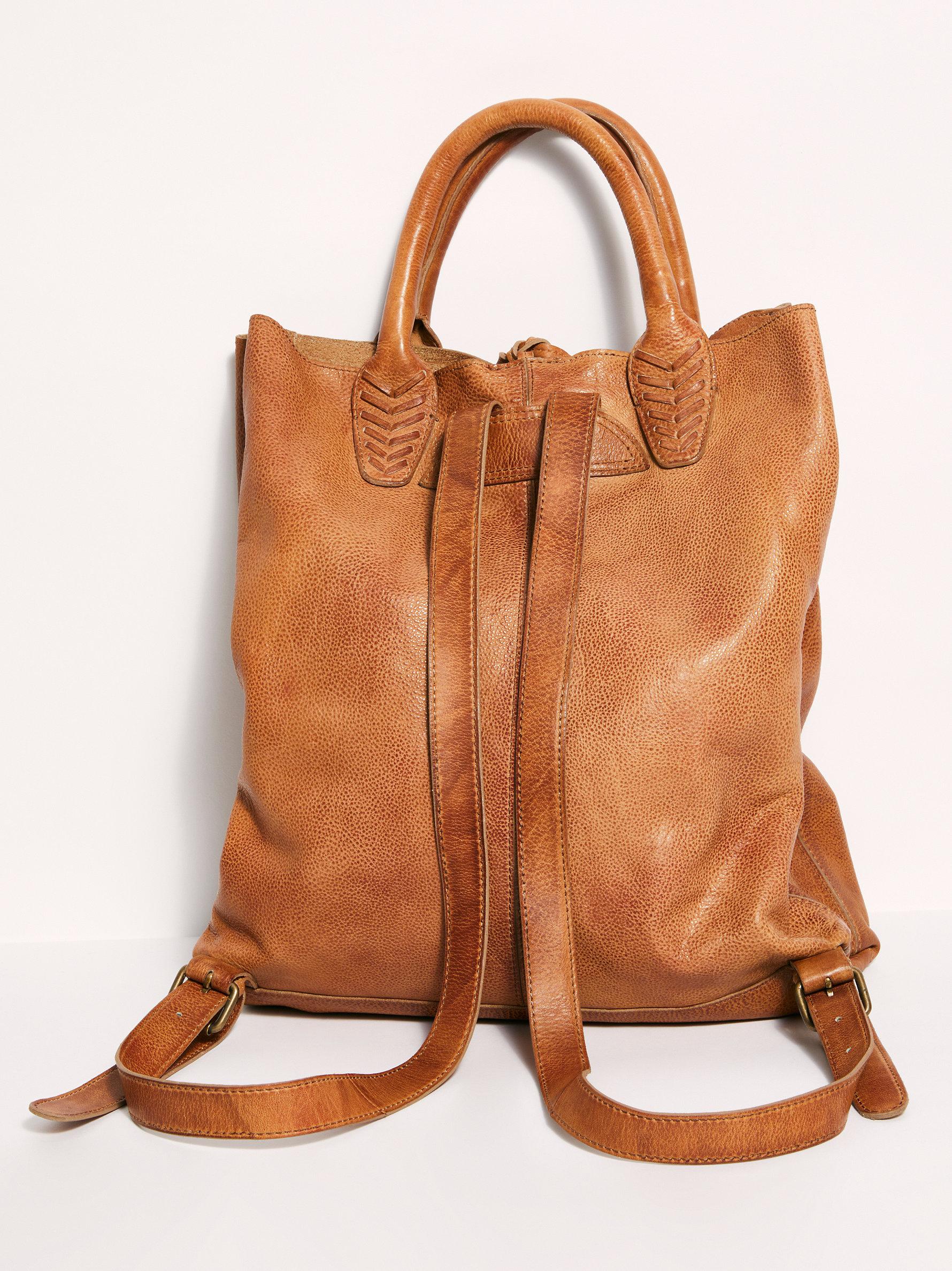 ball shaped clutch bolsa