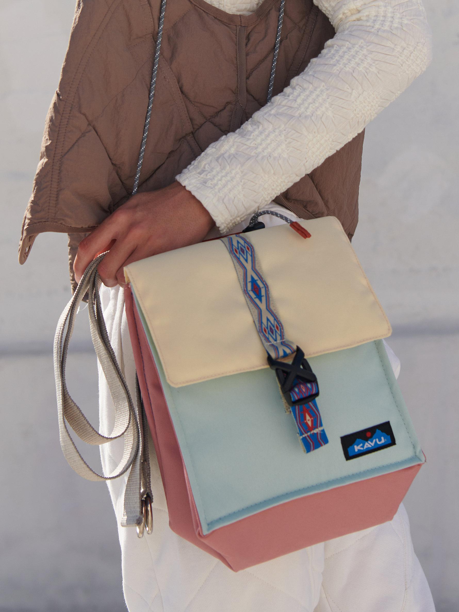 Kavu luncheon store lunch bag