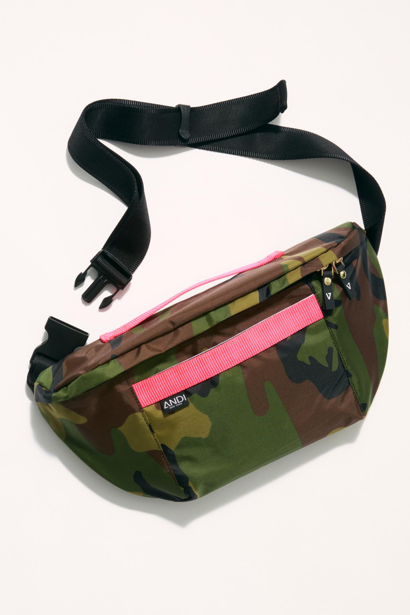 andi fanny pack